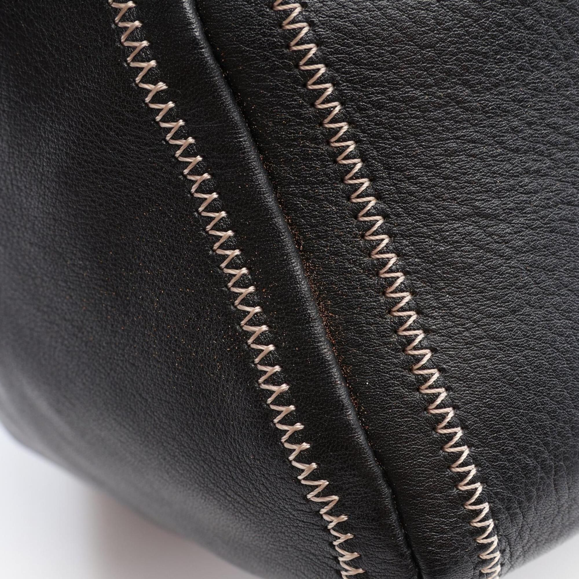 Leather Handbag (Pre-Owned) - Chanel - Modalova
