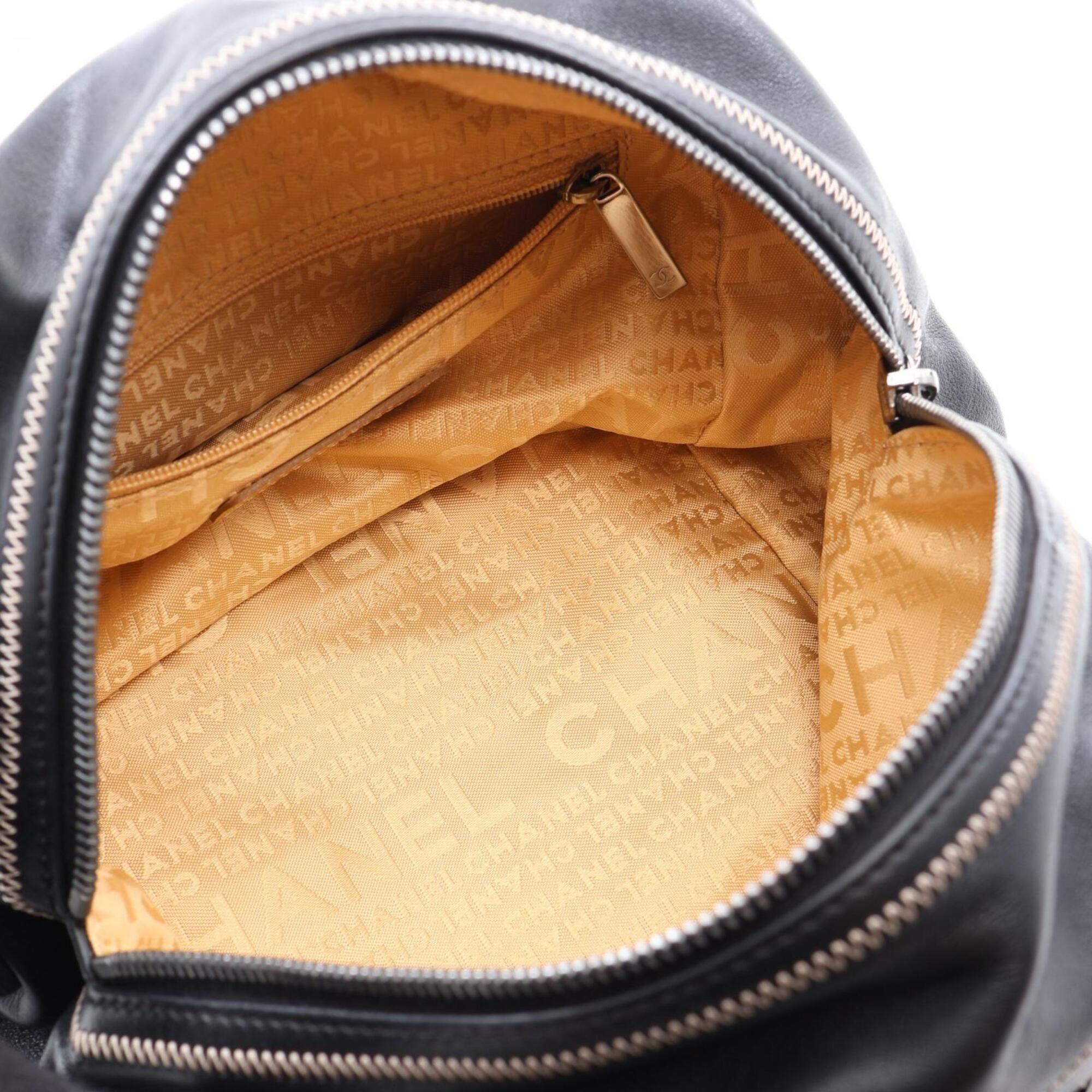 Leather Handbag (Pre-Owned) - Chanel - Modalova
