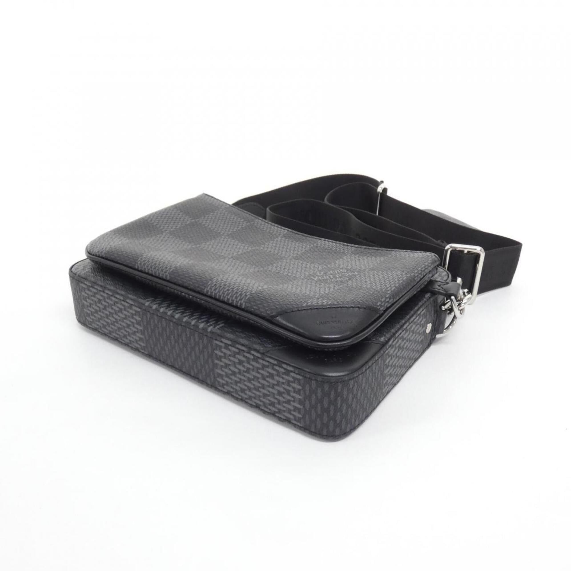 Damier Coated Canvas Pouch Shoulder Bag (Pre-Owned) - Louis Vuitton - Modalova