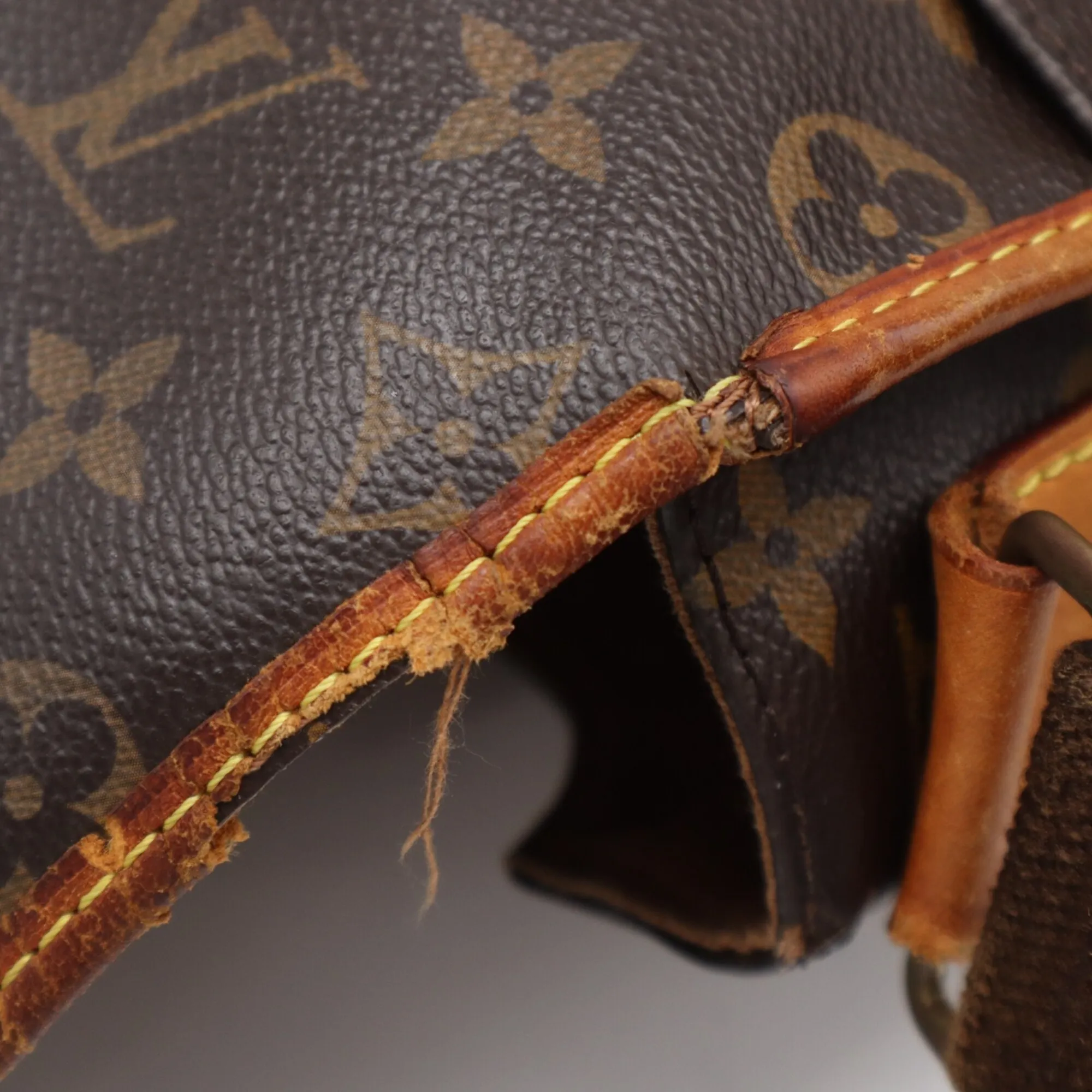 Monogram Coated Canvas Leather Shoulder Bag (Pre-Owned) - Louis Vuitton - Modalova