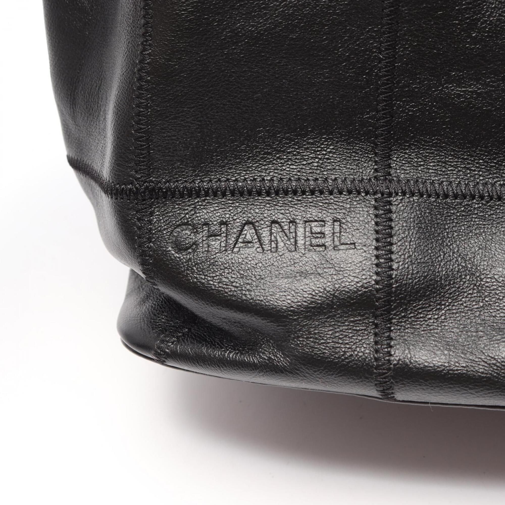 Leather Handbag (Pre-Owned) - Chanel - Modalova