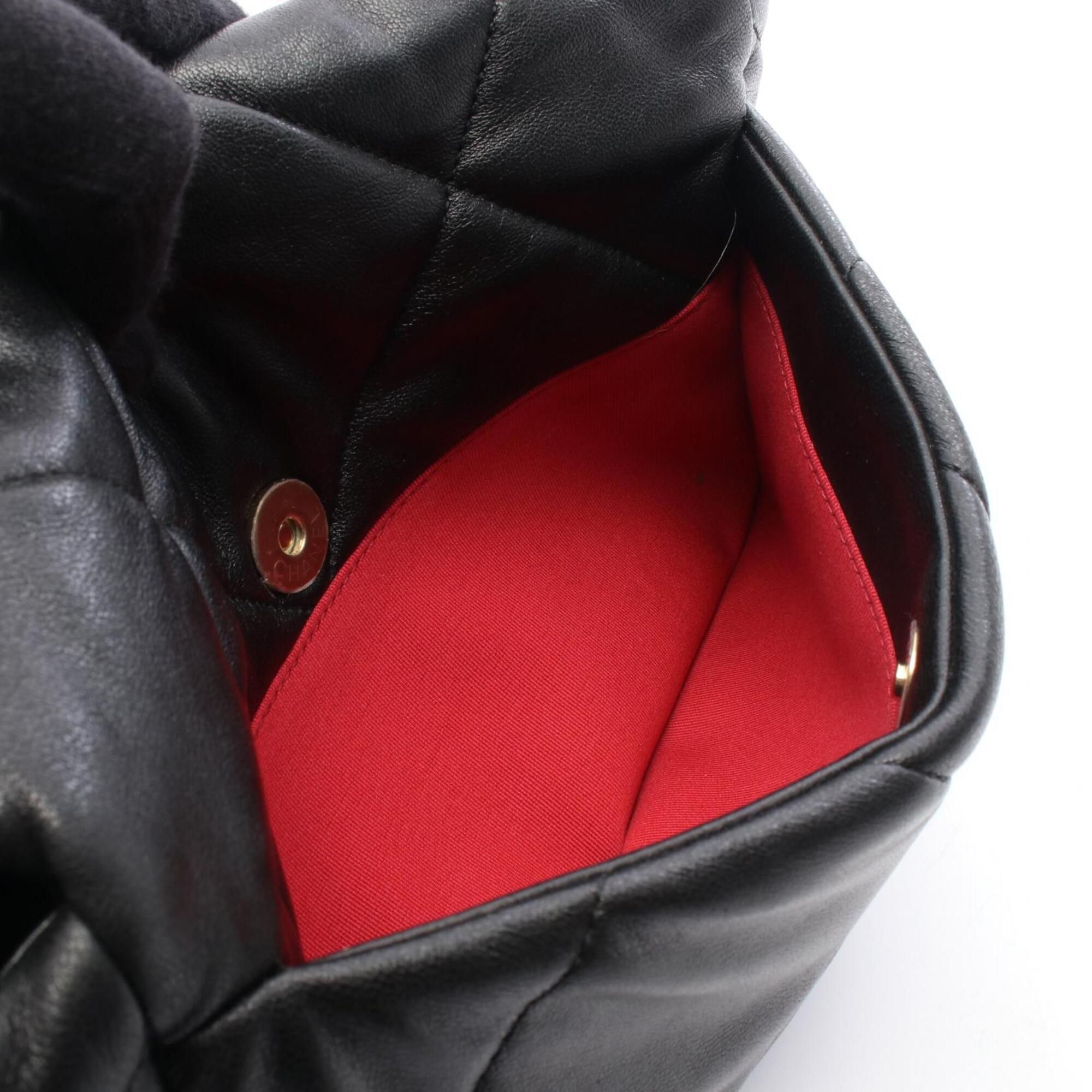 Leather Handbag Shoulder Bag (Pre-Owned) - Chanel - Modalova