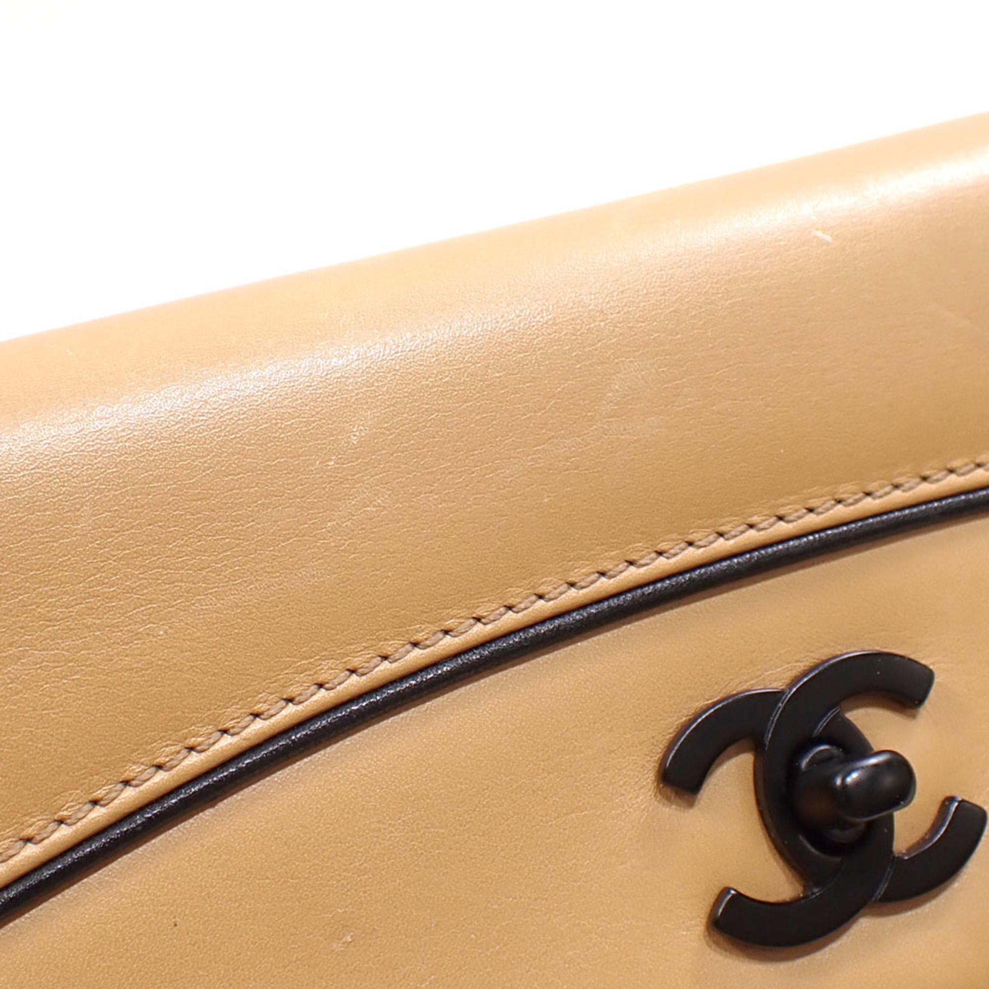 Leather Shoulder Bag (Pre-Owned) - Chanel - Modalova