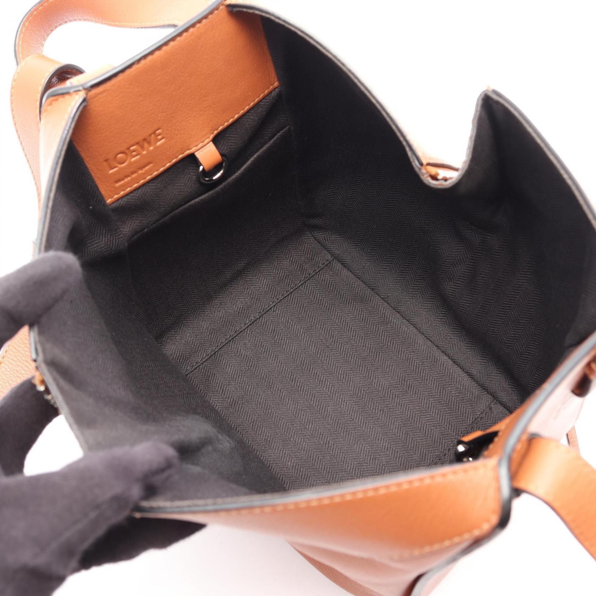 Leather Handbag (Pre-Owned) - Loewe - Modalova