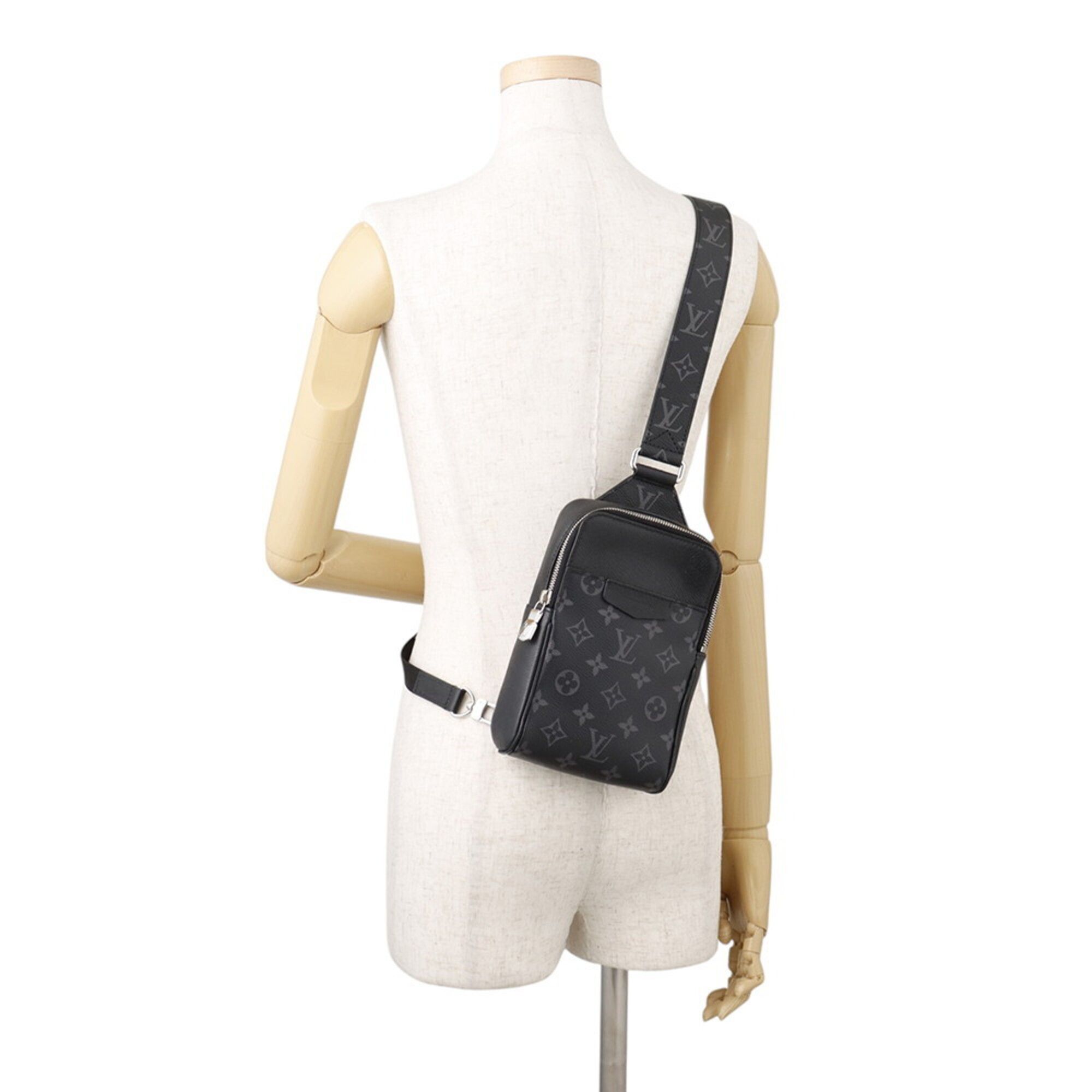 Monogram Eclipse Taiga Leather Monogram Eclipse Handbag Sling Bag (Pre-Owned) - Louis Vuitton - Modalova