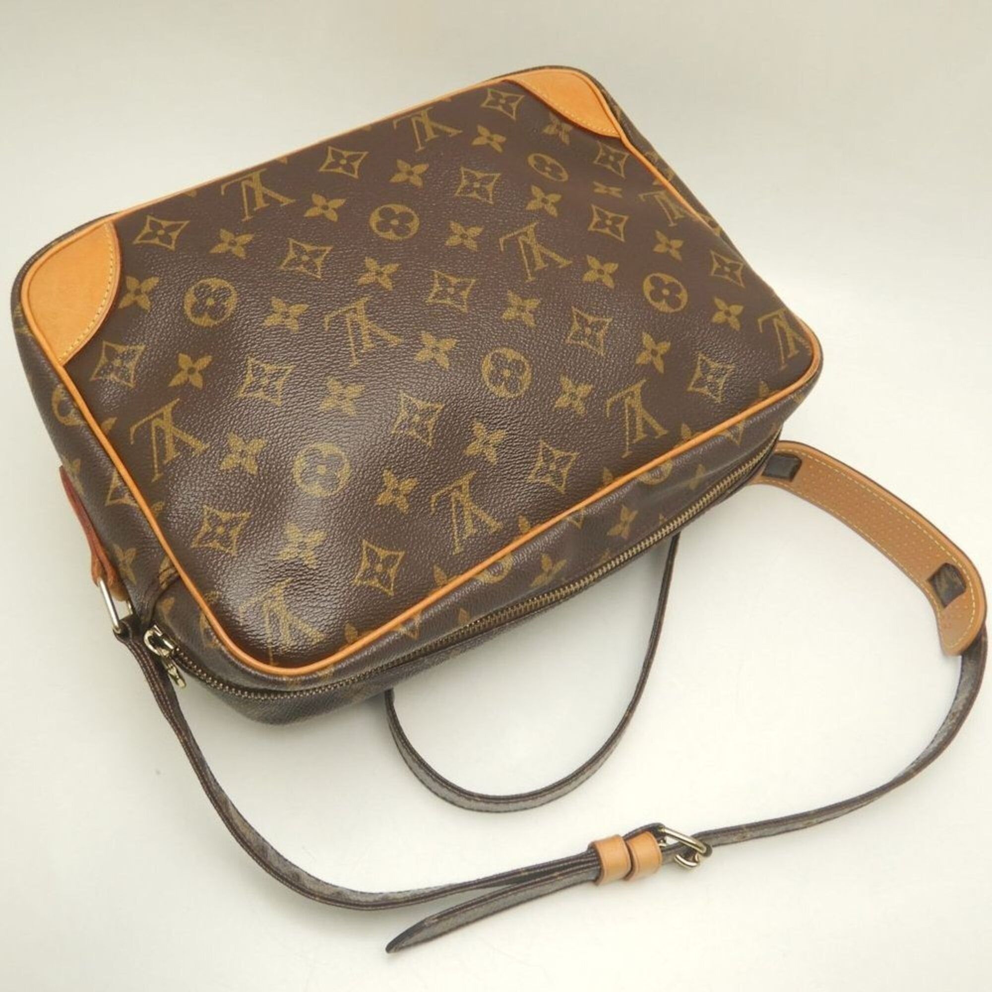 Monogram Monogram Shoulder Bag (Pre-Owned) - Louis Vuitton - Modalova