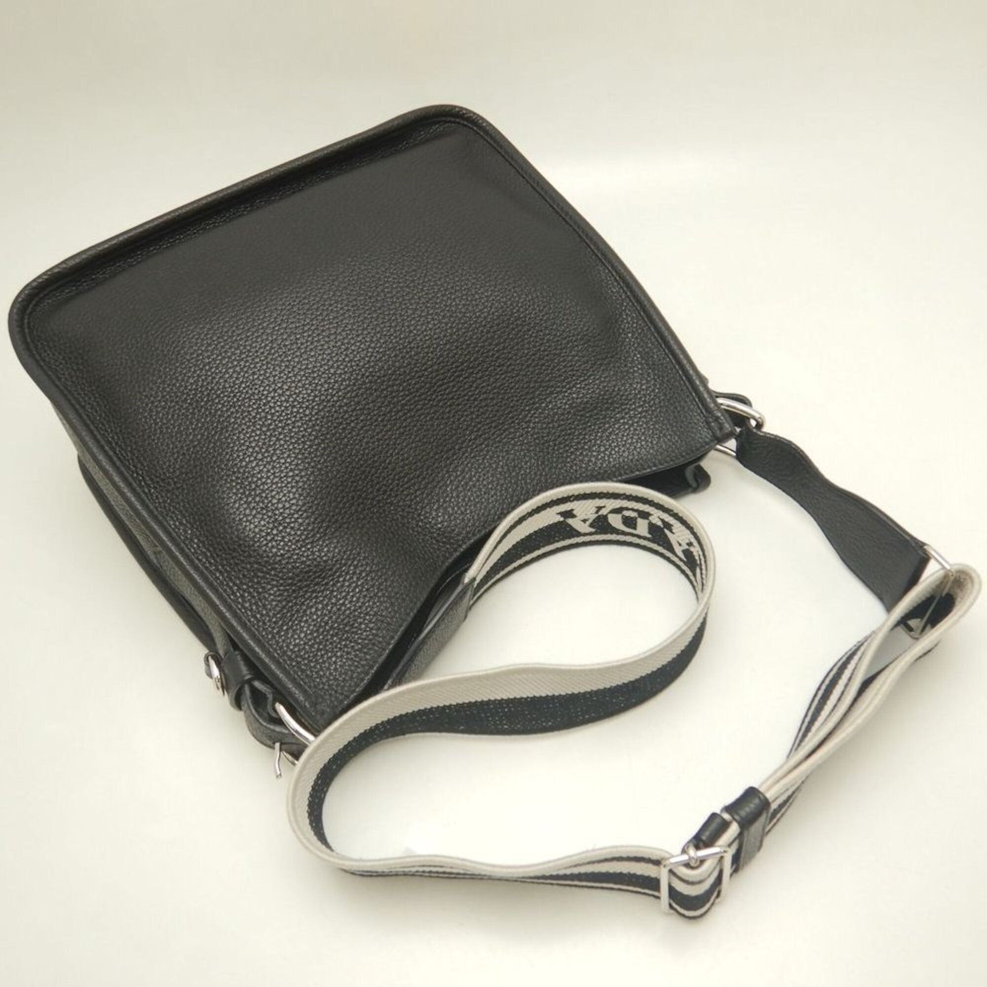 Leather Shoulder Bag (Pre-Owned) - Prada - Modalova