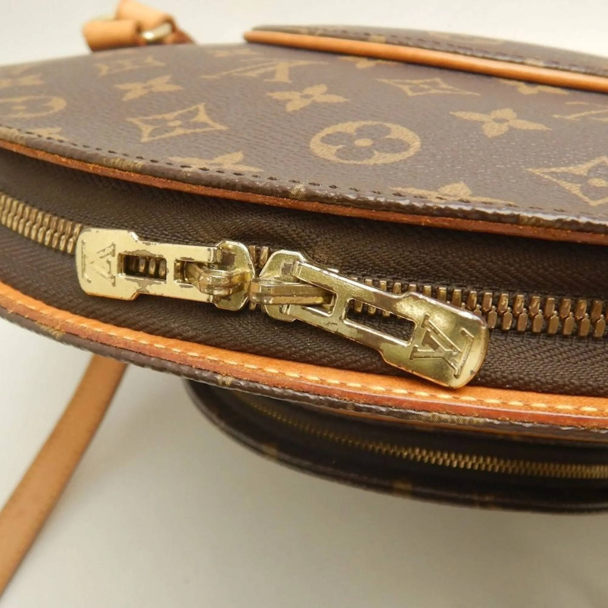 Monogram Monogram Shoulder Bag (Pre-Owned) - Louis Vuitton - Modalova