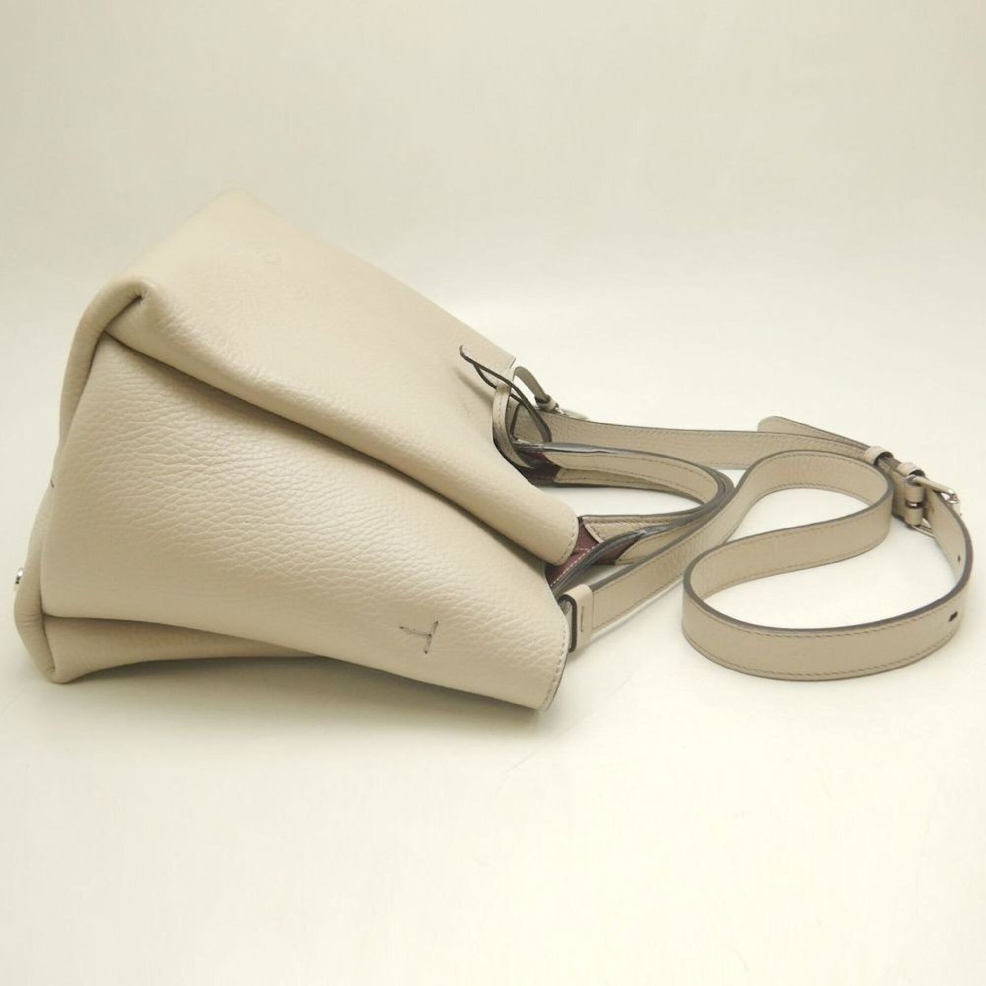 Leather Handbag (Pre-Owned) - Tod's - Modalova