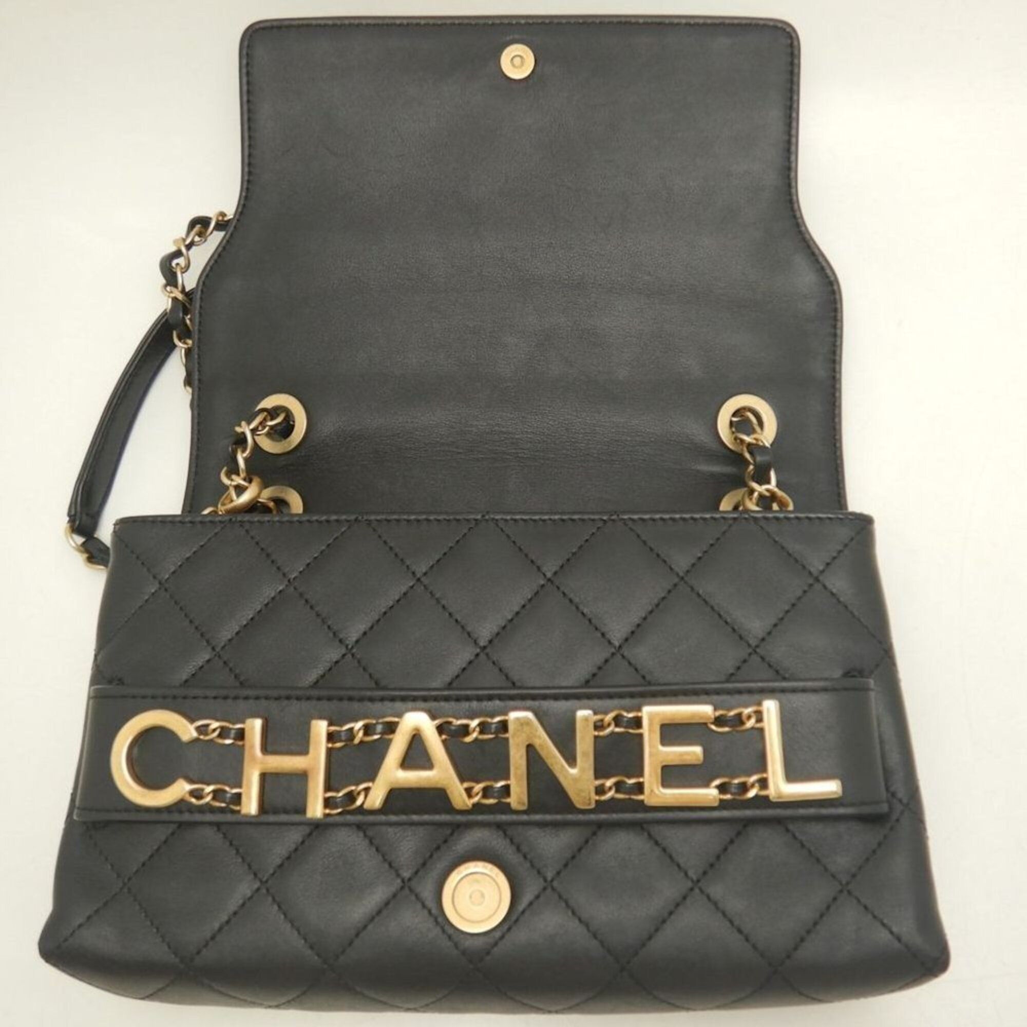 Leather Shoulder Bag (Pre-Owned) - Chanel - Modalova