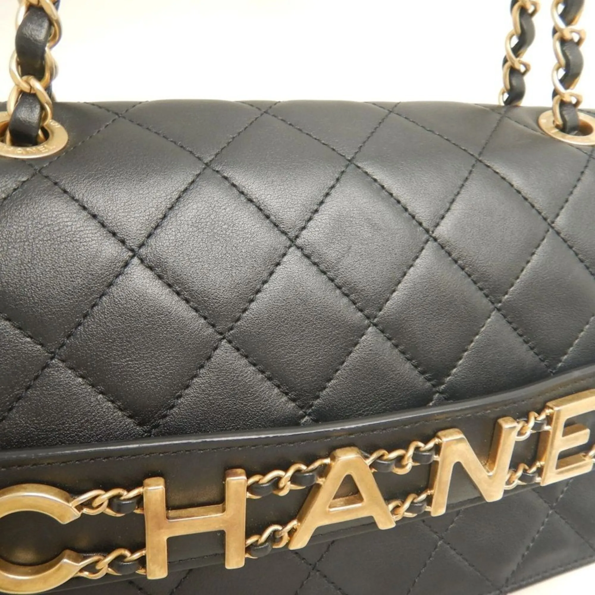 Leather Shoulder Bag (Pre-Owned) - Chanel - Modalova