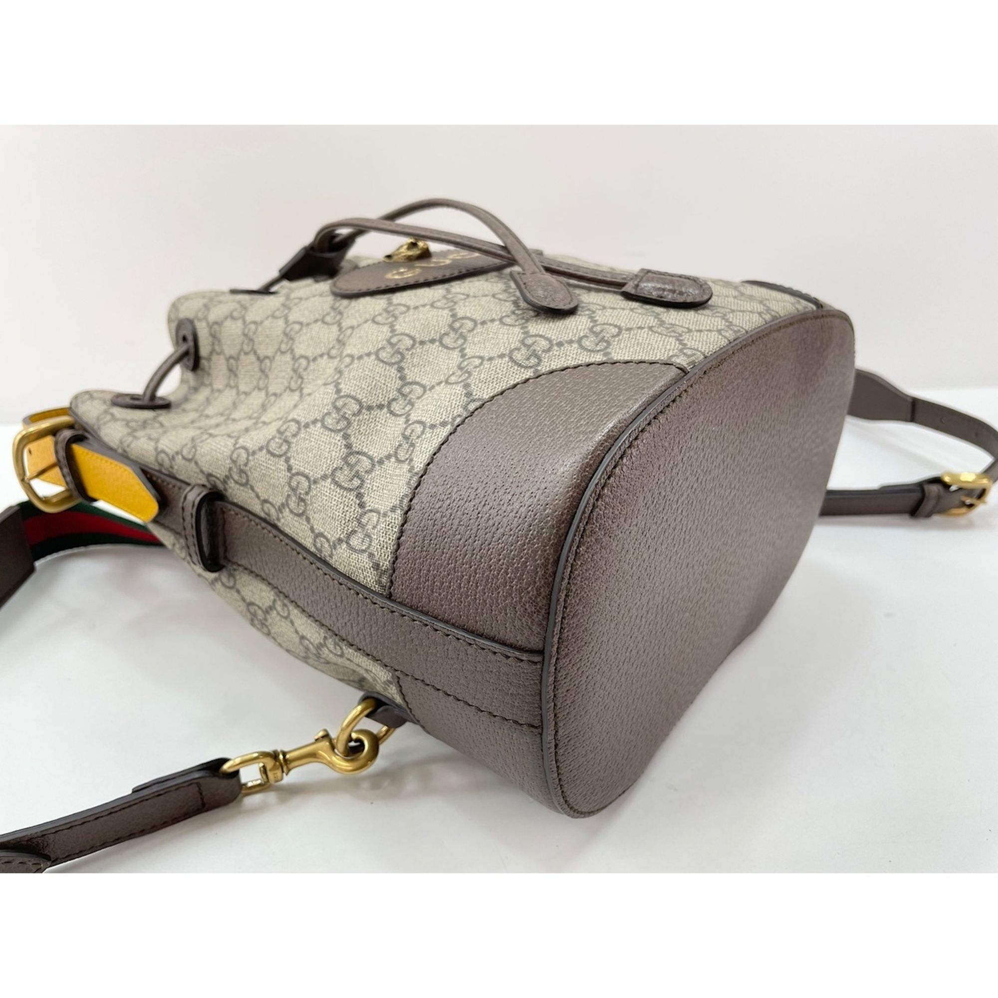 Gucci Beige Backpack (Pre-Owned) - Gucci - Modalova