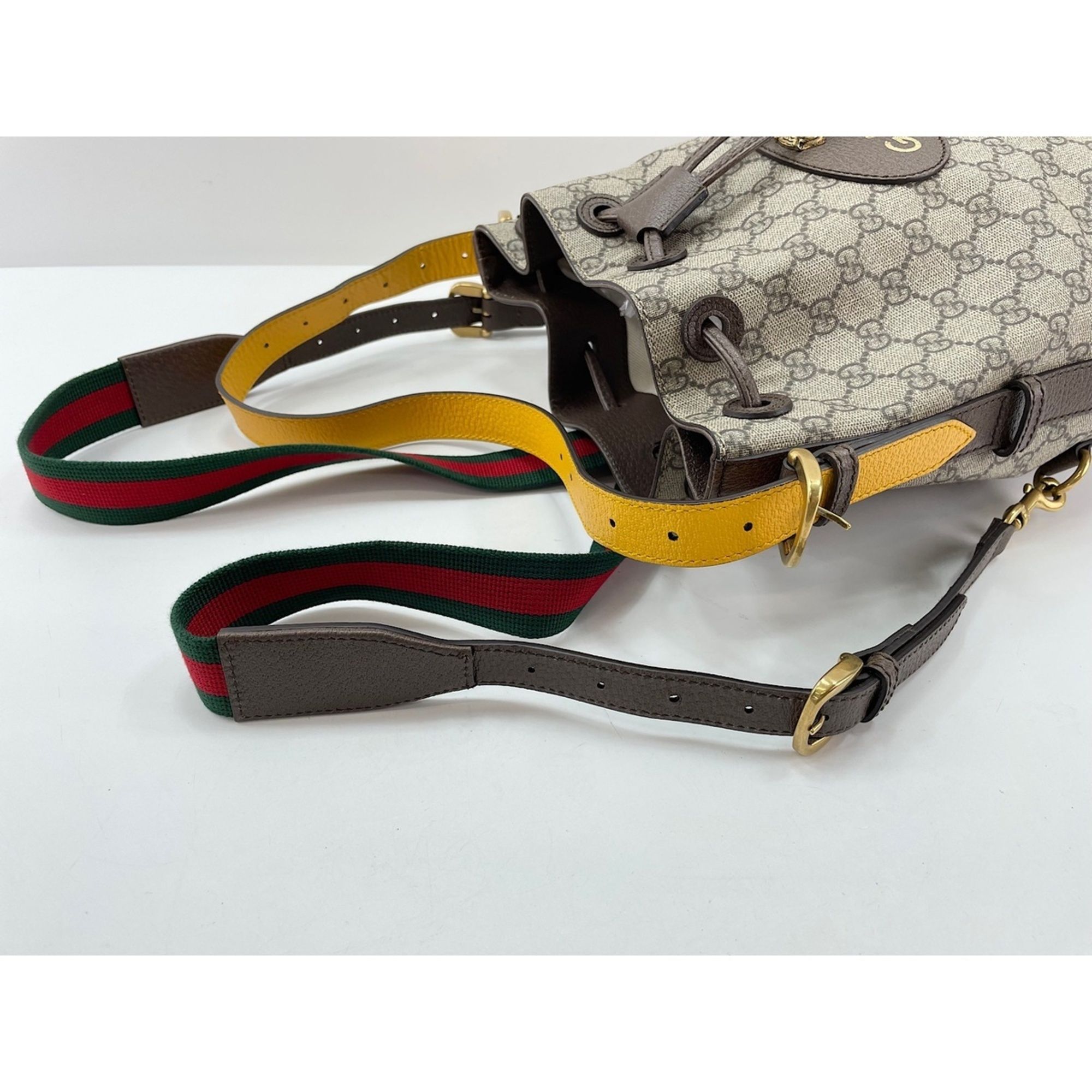 Gucci Beige Backpack (Pre-Owned) - Gucci - Modalova