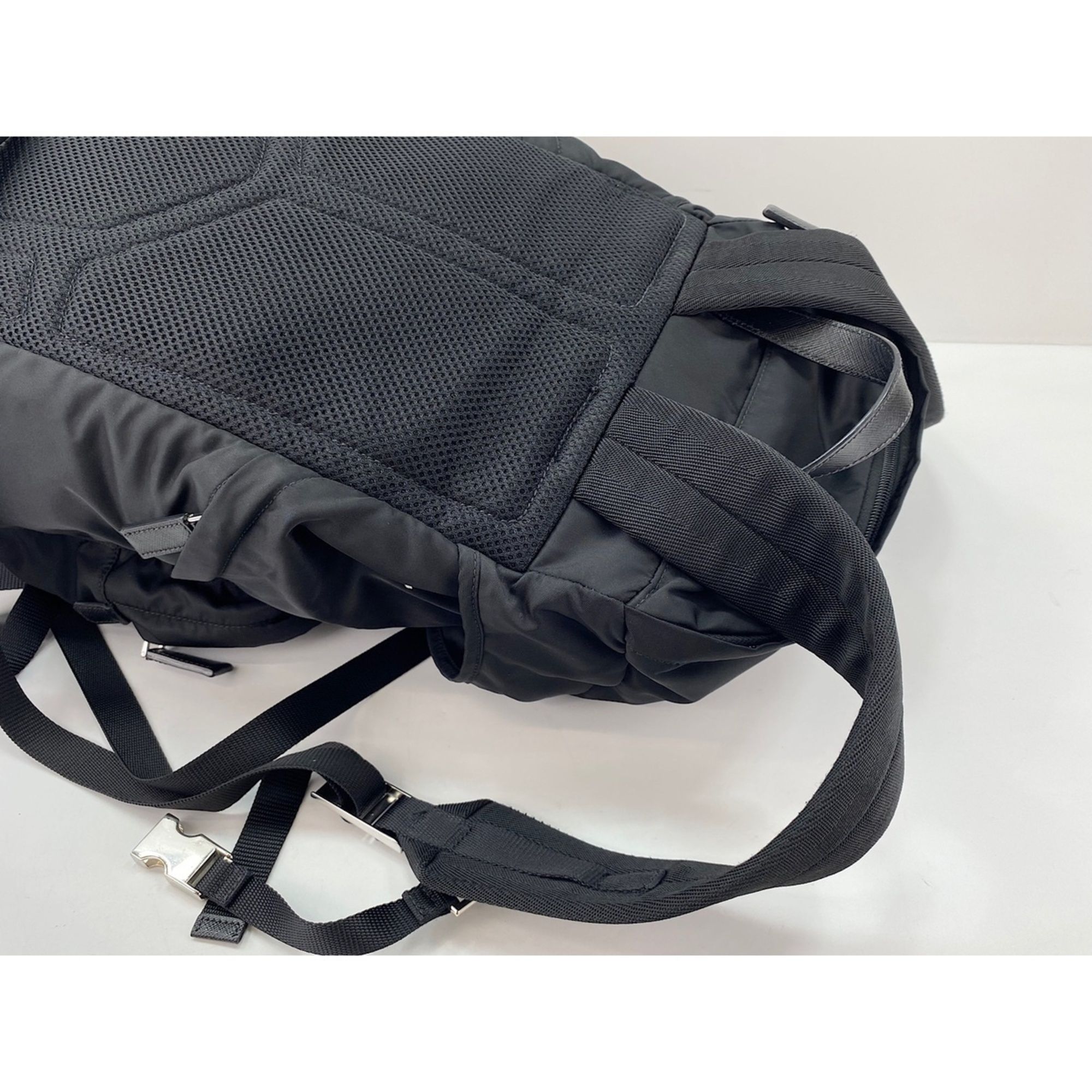 Nylon Backpack (Pre-Owned) - Prada - Modalova