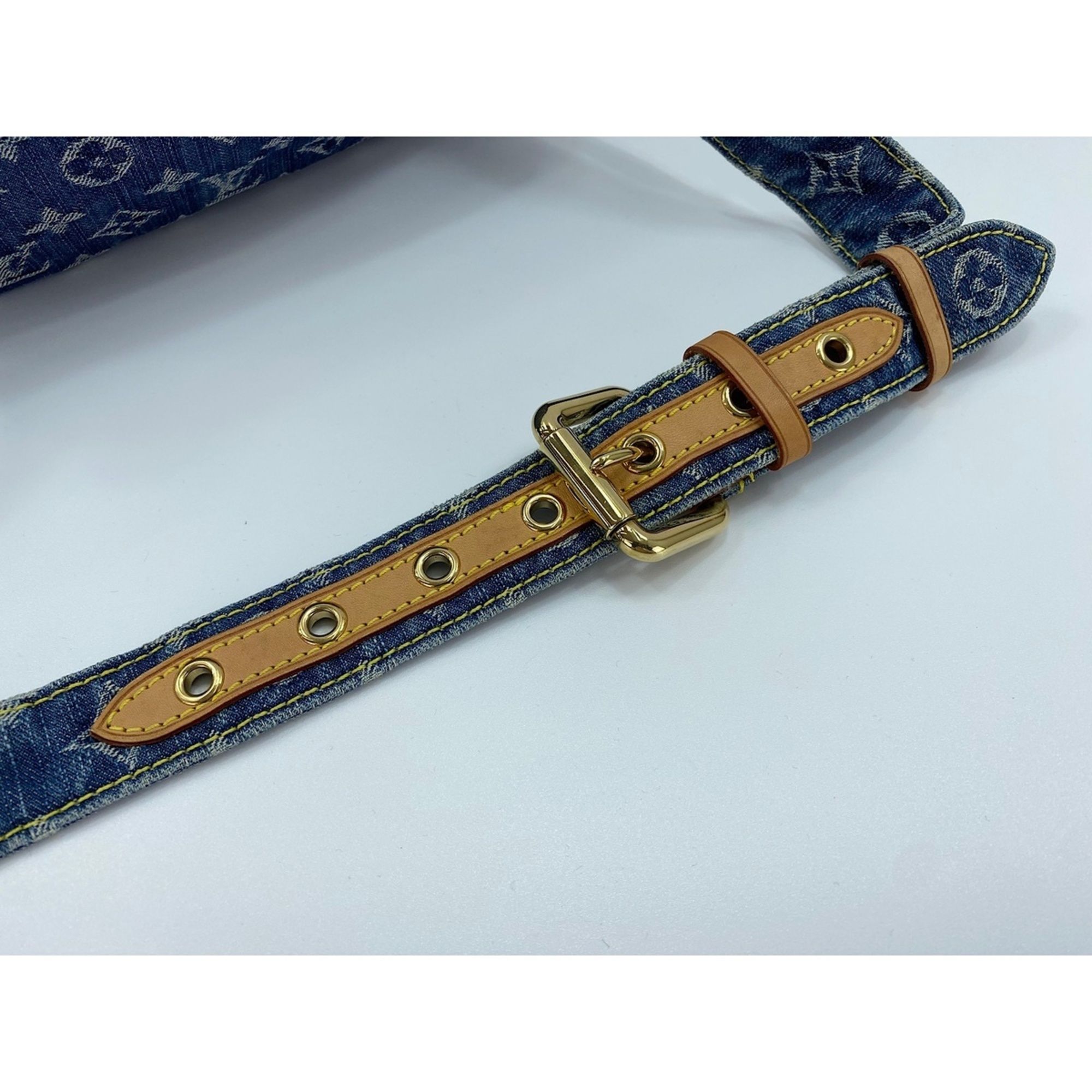 Monogram Denim Shoulder Bag (Pre-Owned) - Louis Vuitton - Modalova