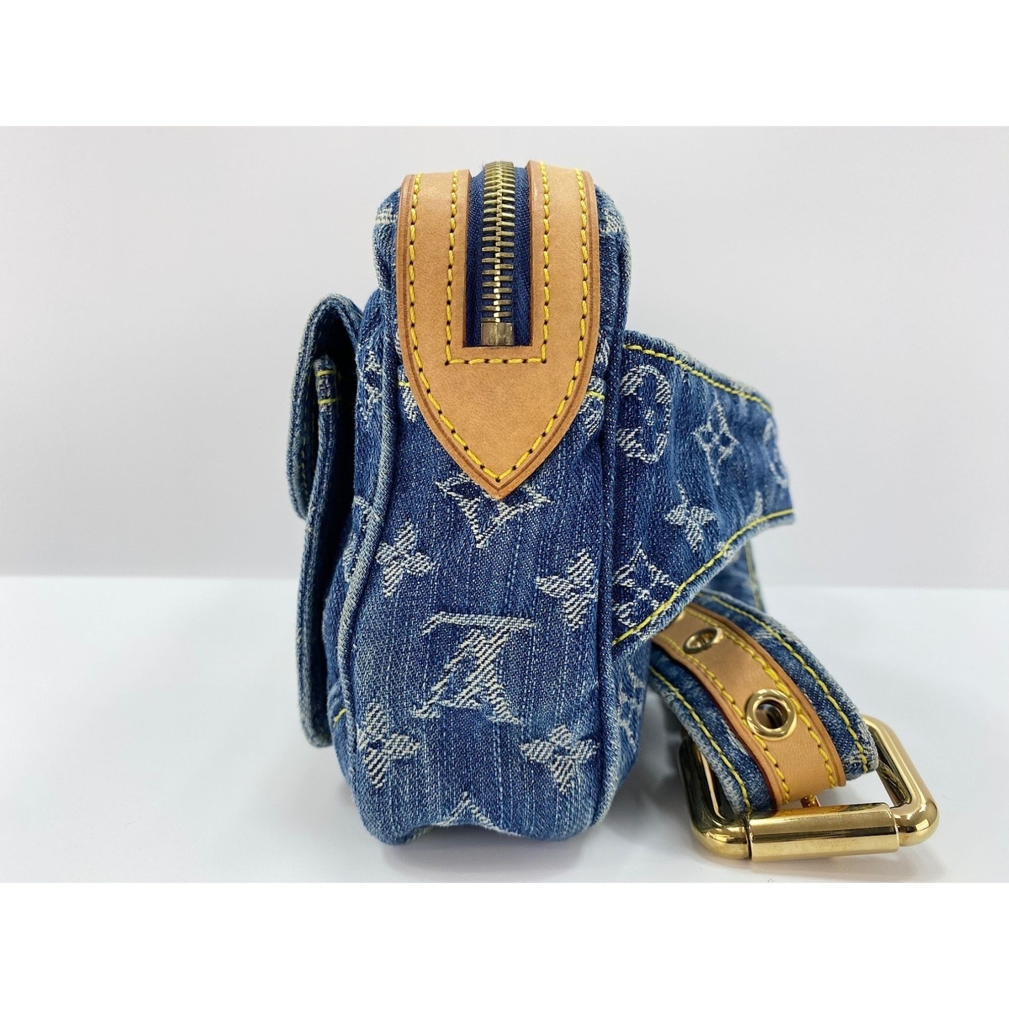 Monogram Denim Shoulder Bag (Pre-Owned) - Louis Vuitton - Modalova