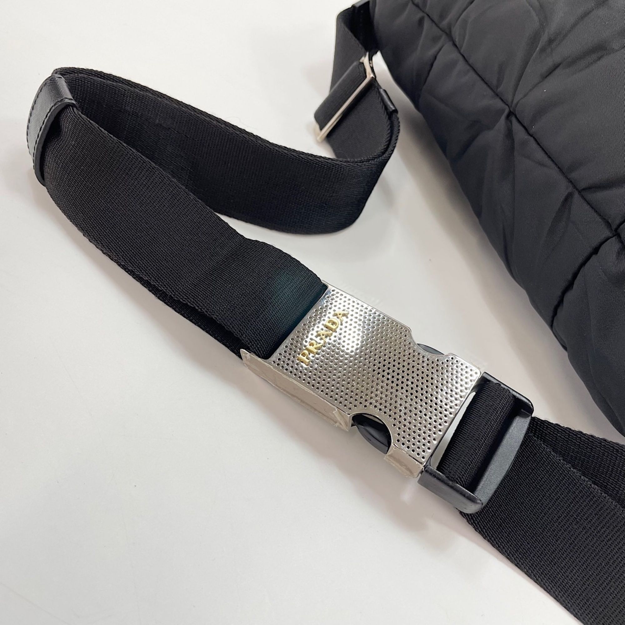 Nylon Shoulder Bag (Pre-Owned) - Prada - Modalova