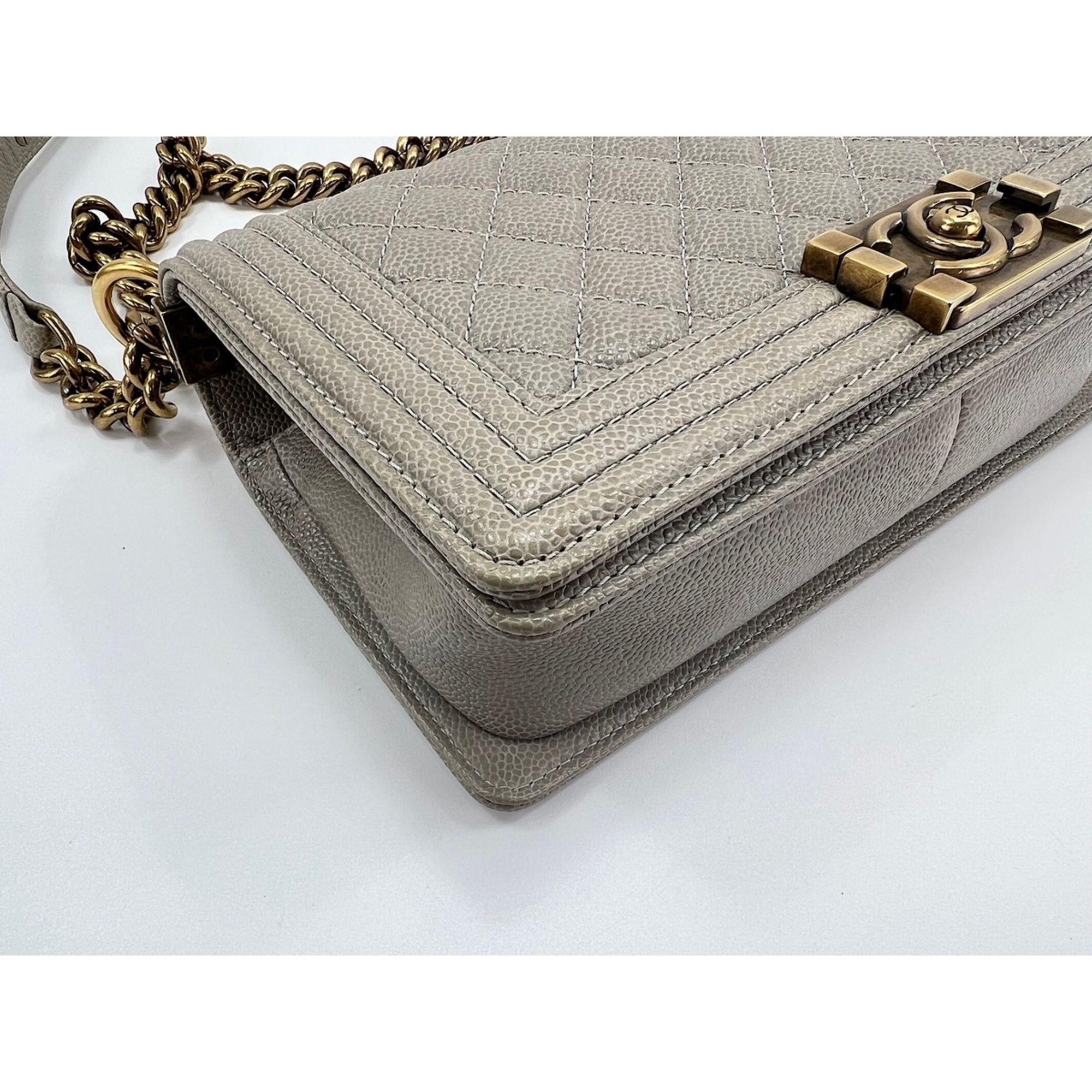 Boy Shoulder Bag (Pre-Owned) - Chanel - Modalova