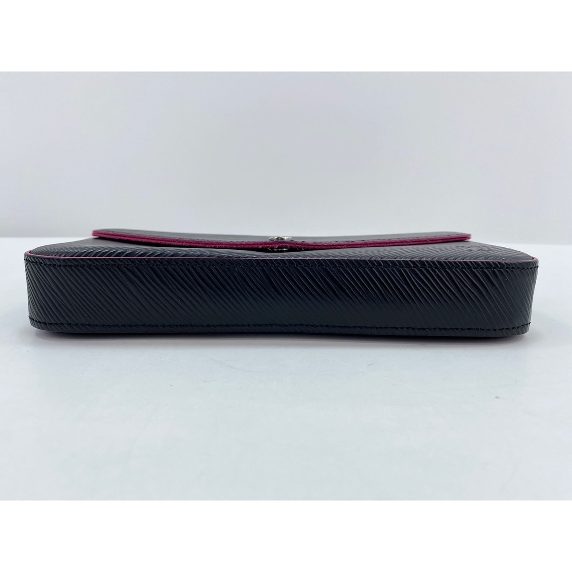 Pochette Shoulder Bag (Pre-Owned) - Louis Vuitton - Modalova