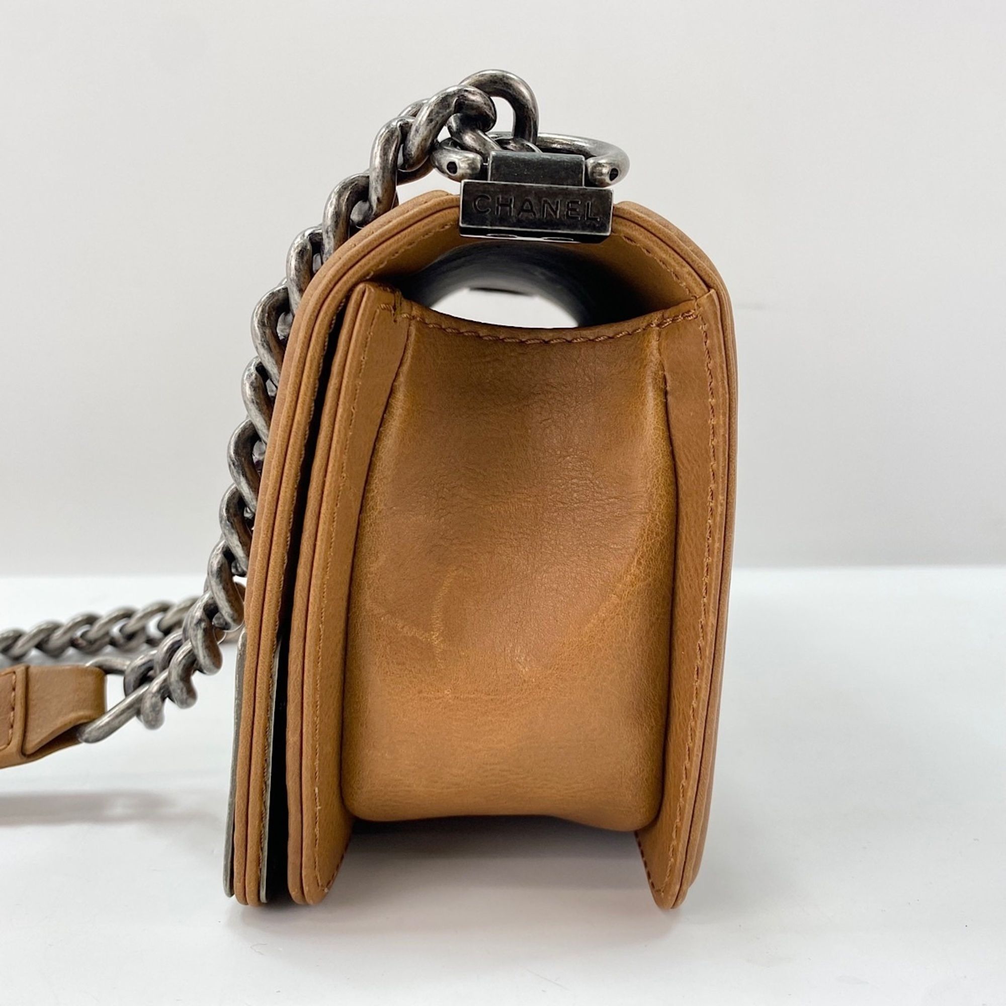 Boy Shoulder Bag (Pre-Owned) - Chanel - Modalova