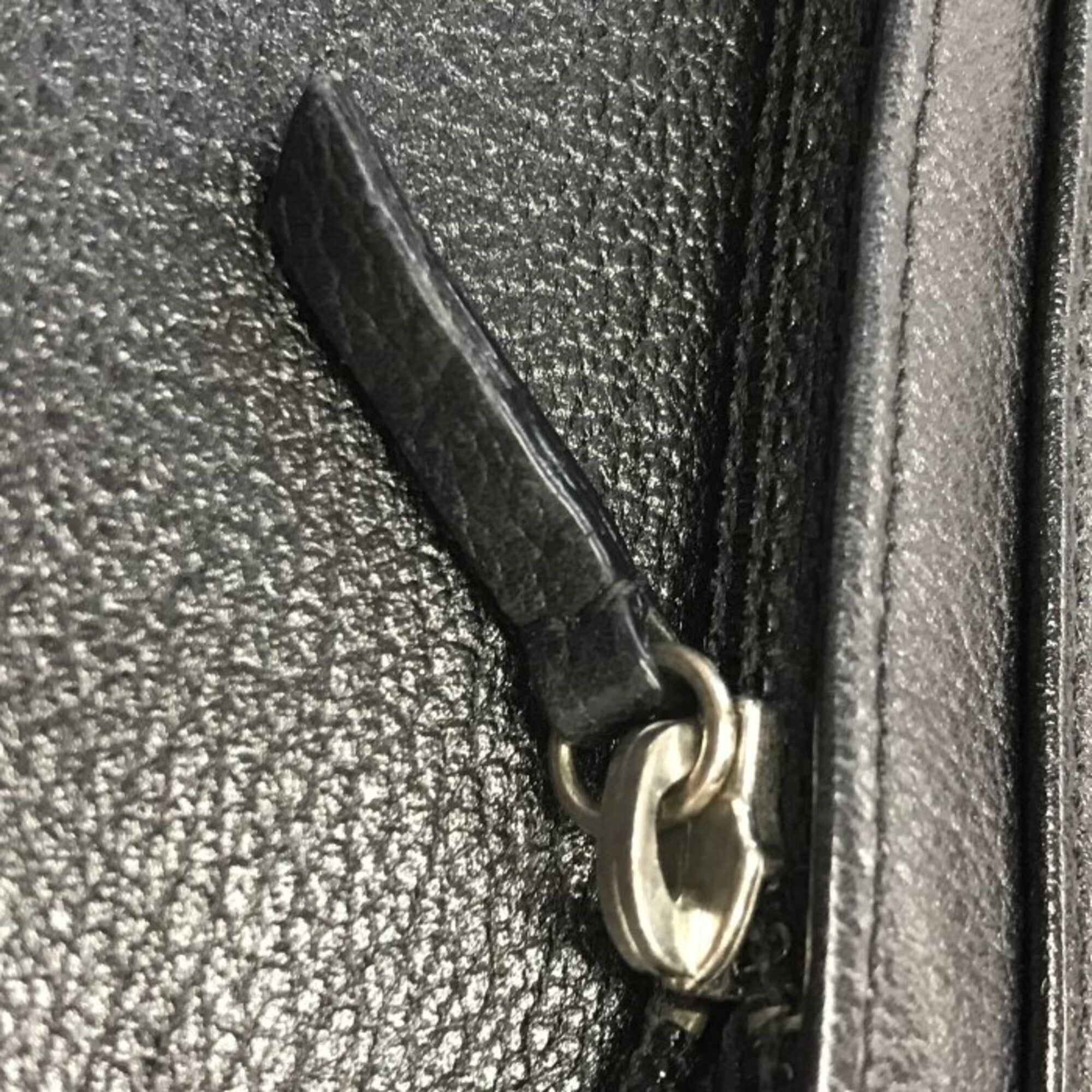 Camellia Leather Long Wallet (Bi-Fold) (Pre-Owned) - Chanel - Modalova