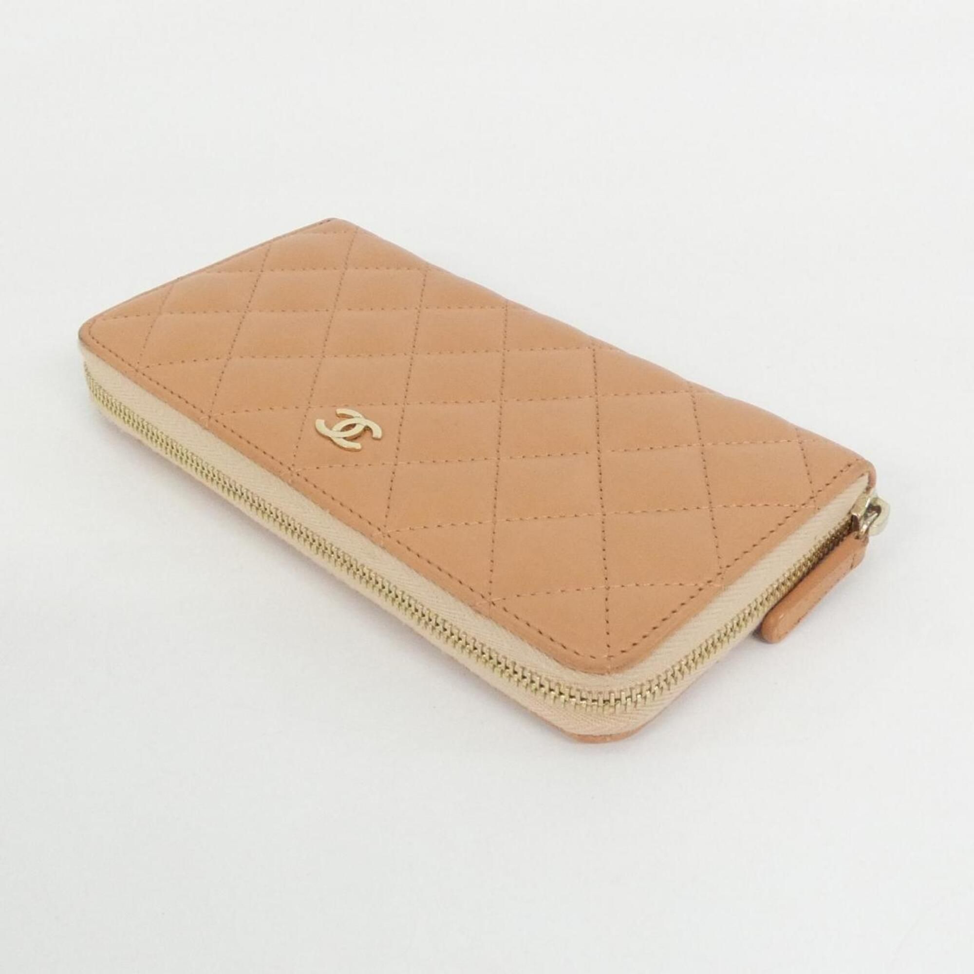 Leather Long Wallet (Bi-Fold) (Pre-Owned) - Chanel - Modalova