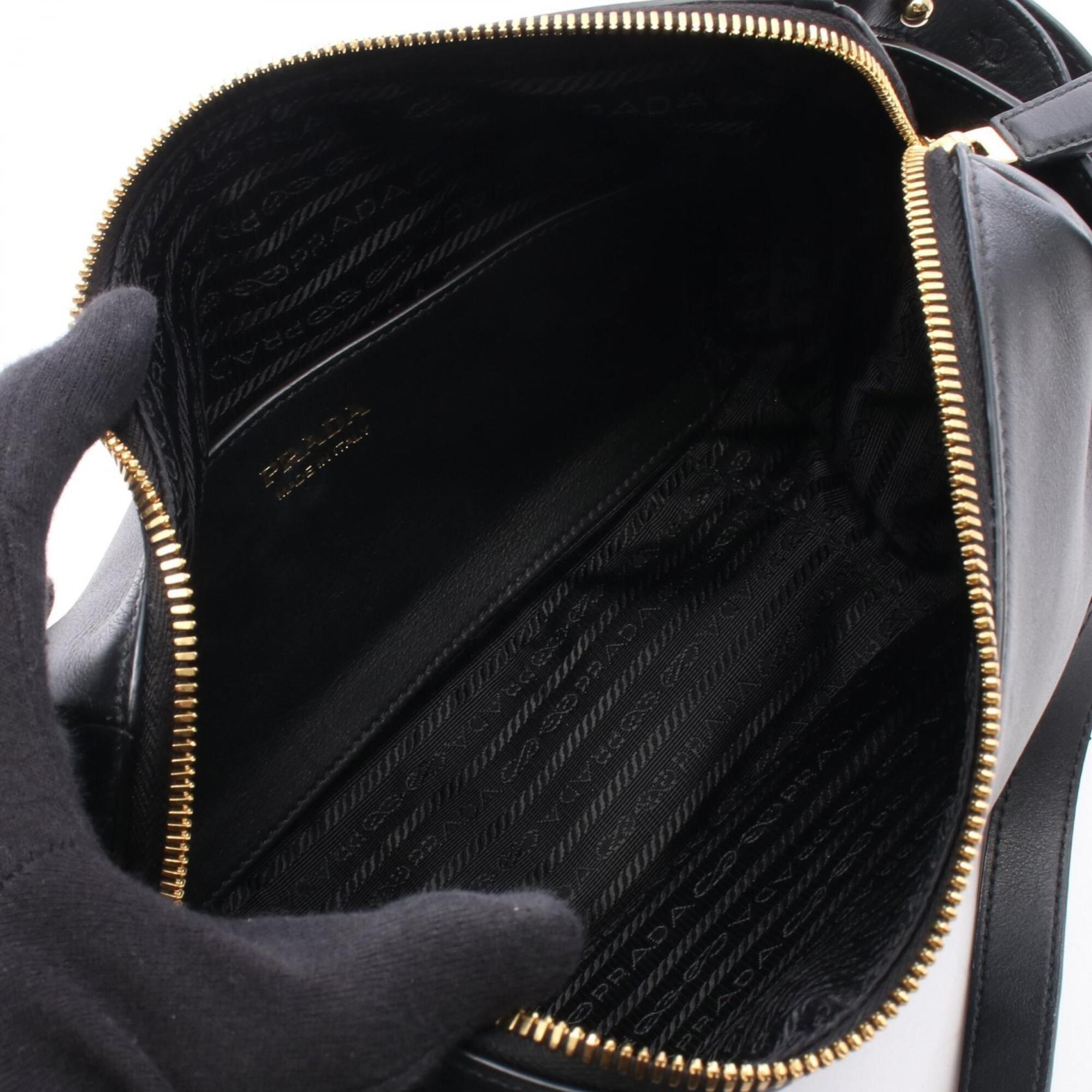 Leather Handbag Shoulder Bag (Pre-Owned) - Prada - Modalova