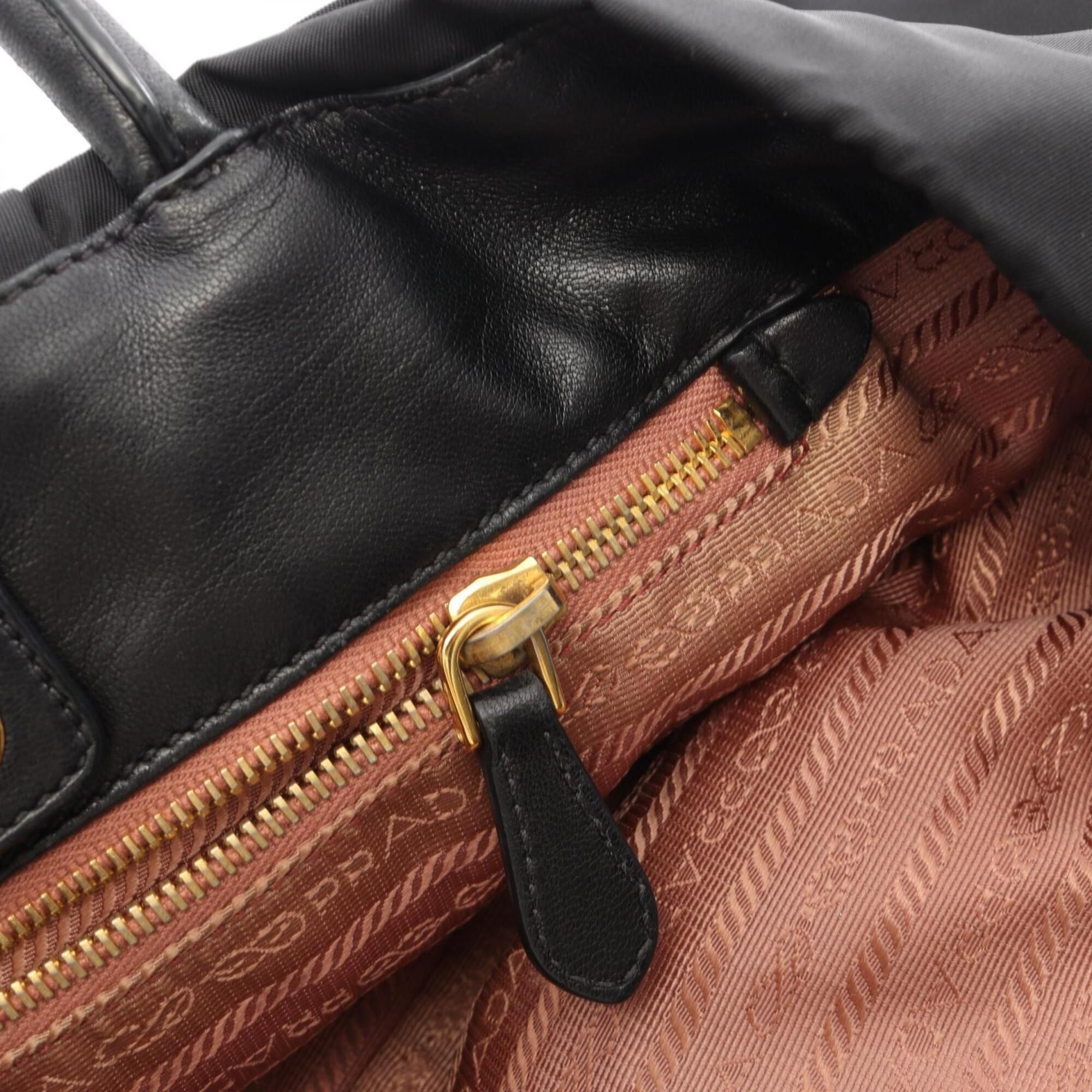 Nylon Leather Handbag (Pre-Owned) - Prada - Modalova