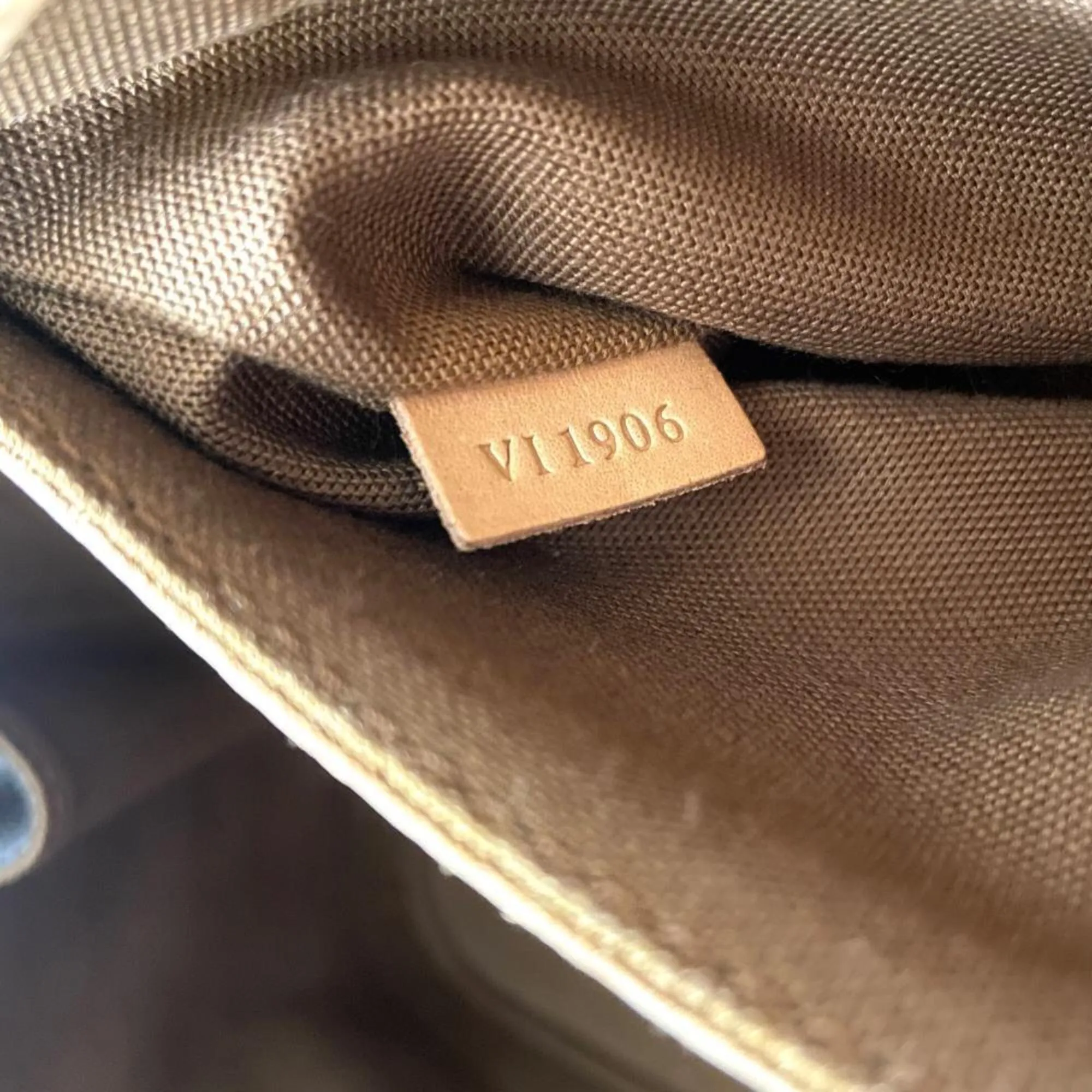 Handbag (Pre-Owned) - Louis Vuitton - Modalova