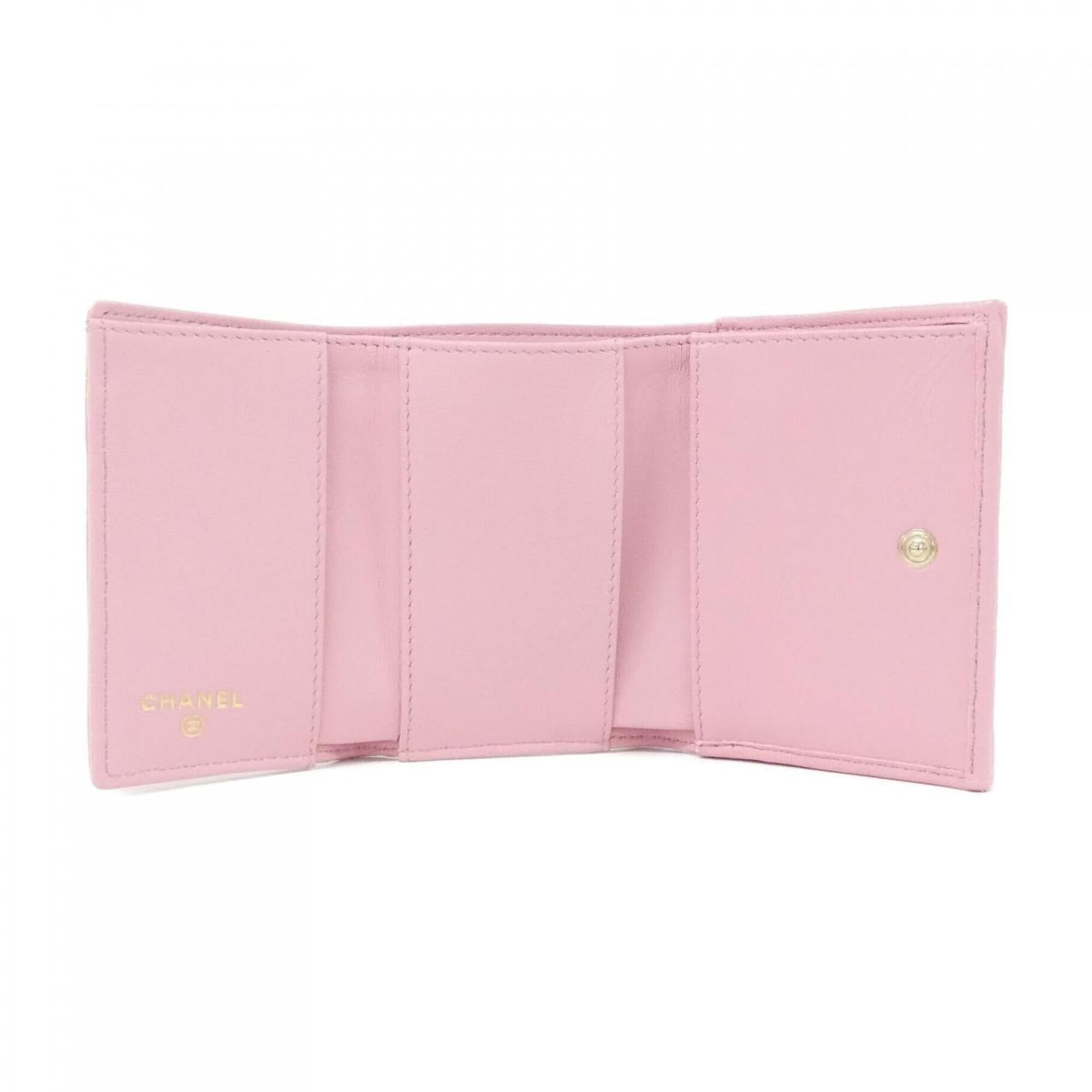 Leather Wallet (Tri-Fold) (Pre-Owned) - Chanel - Modalova