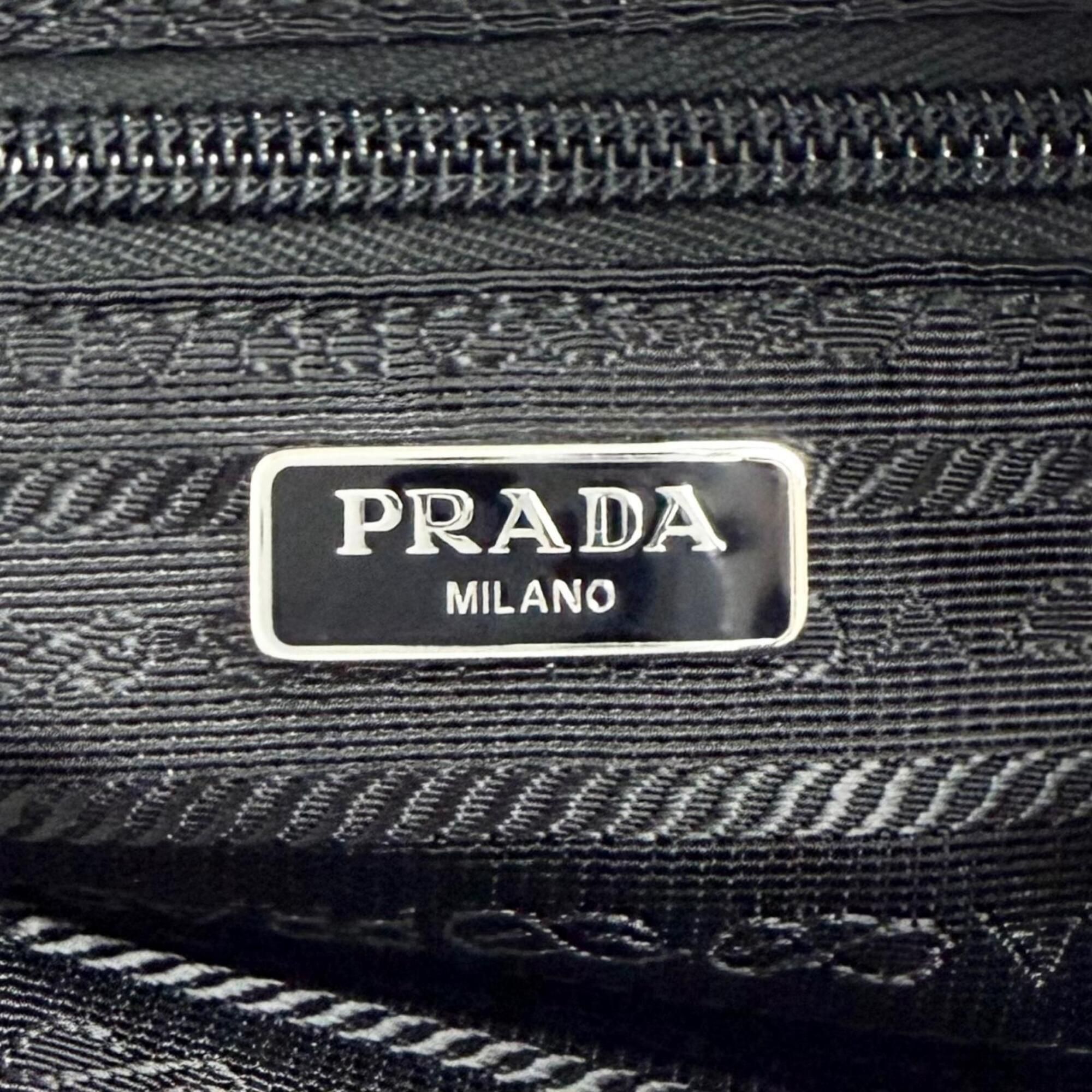 Prada Black Nylon Pouch (Pre-Owned) - Prada - Modalova