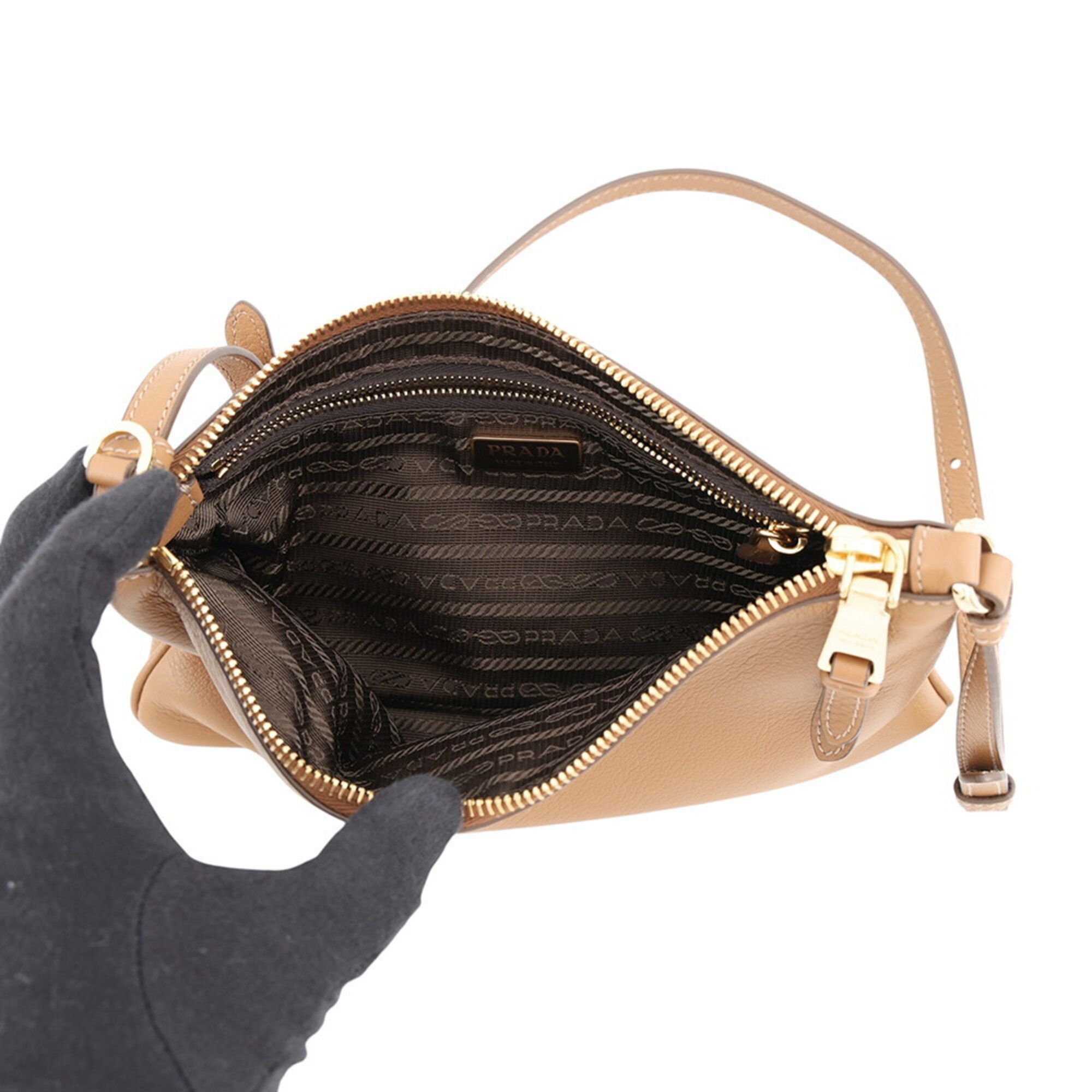 Leather Handbag Shoulder Bag (Pre-Owned) - Prada - Modalova