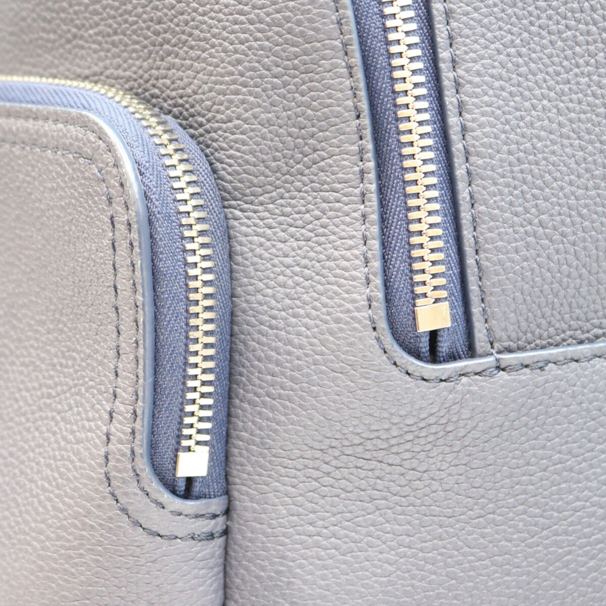 Leather Backpack (Pre-Owned) - Louis Vuitton - Modalova