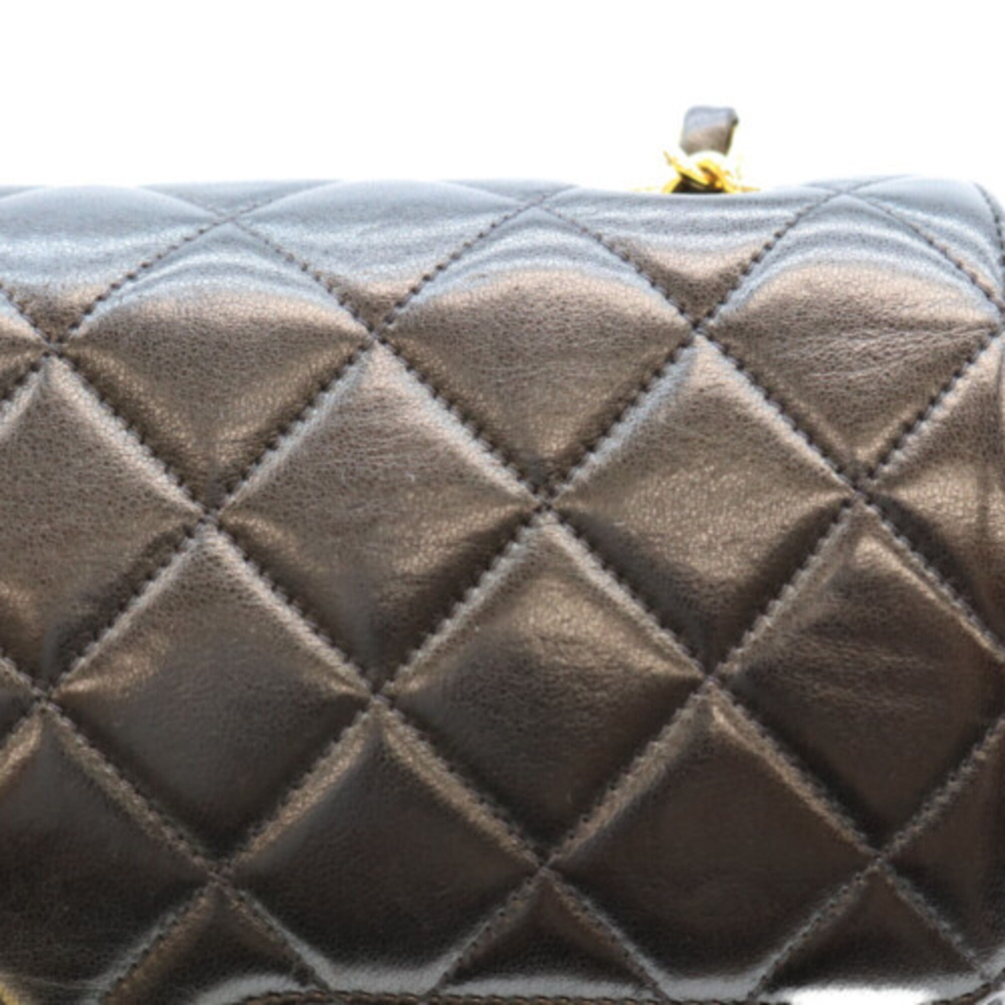 Leather Shoulder Bag (Pre-Owned) - Chanel - Modalova