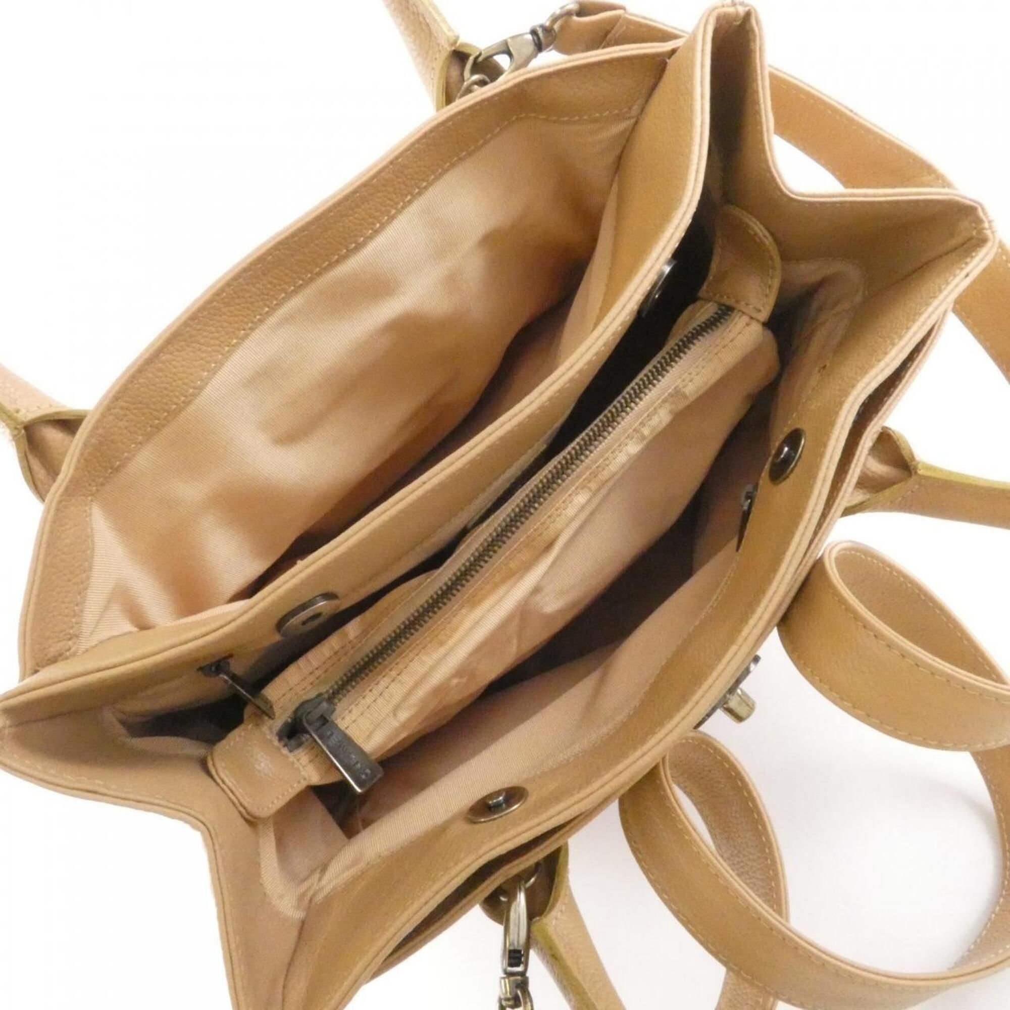 Leather Shoulder Bag (Pre-Owned) - Chanel - Modalova