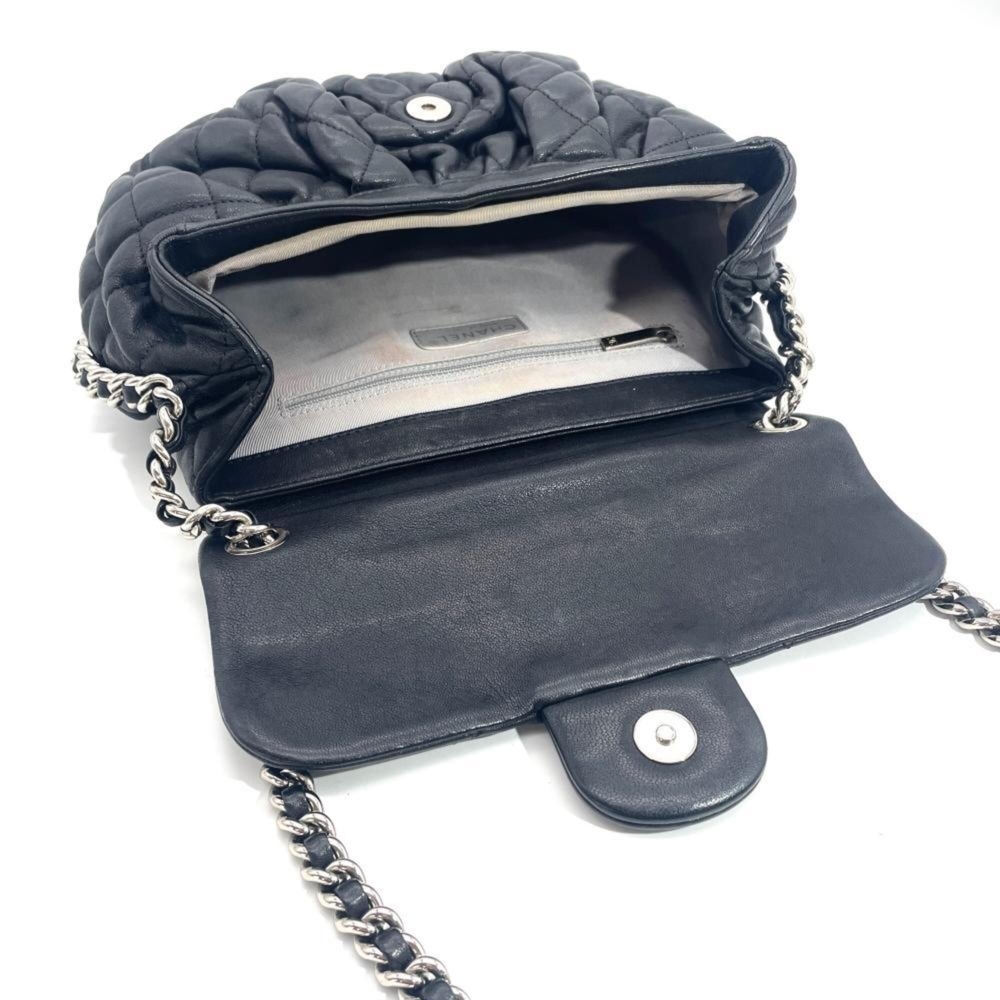 Leather Shoulder Bag (Pre-Owned) - Chanel - Modalova