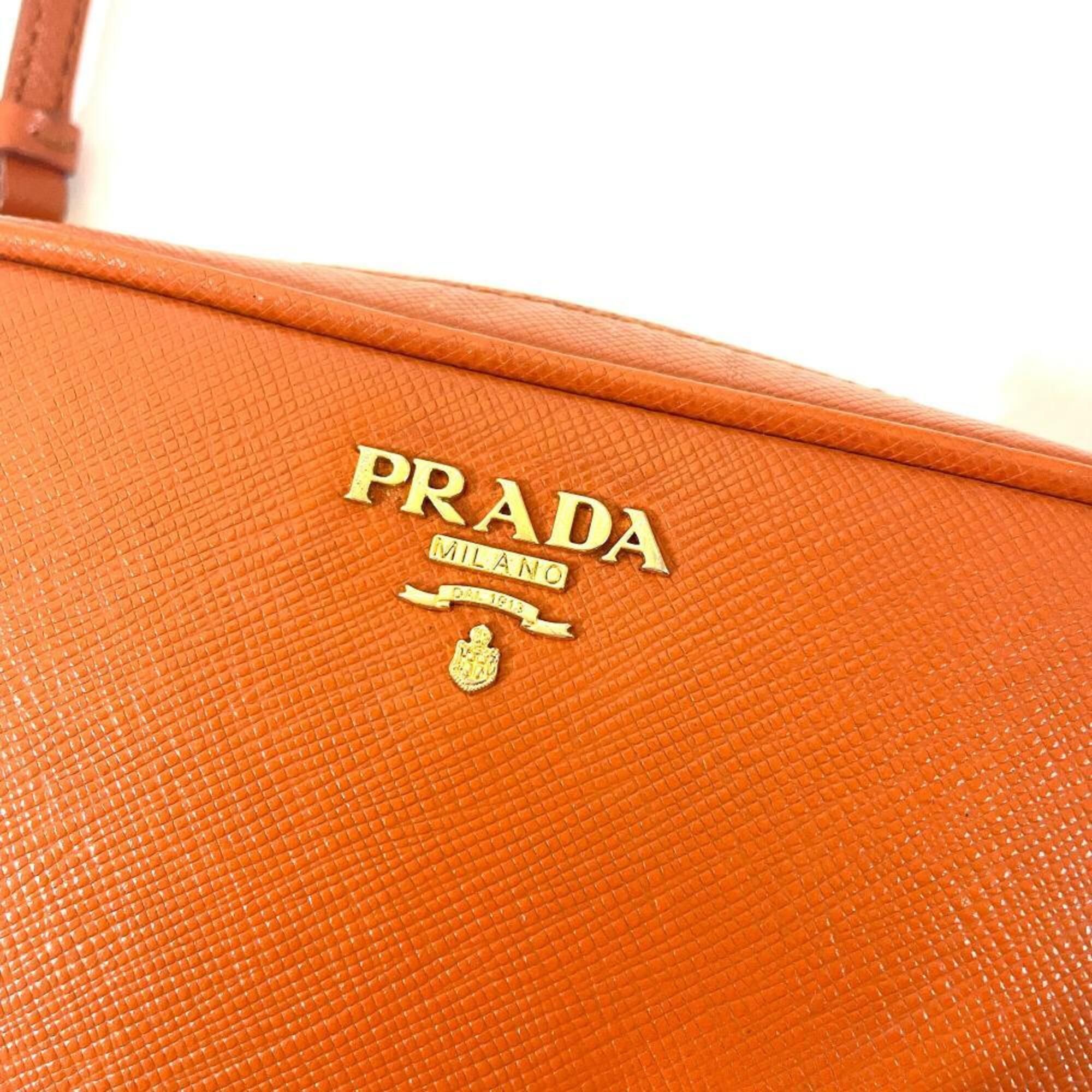 Saffiano Triangle Shoulder Bag (Pre-Owned) - Prada - Modalova