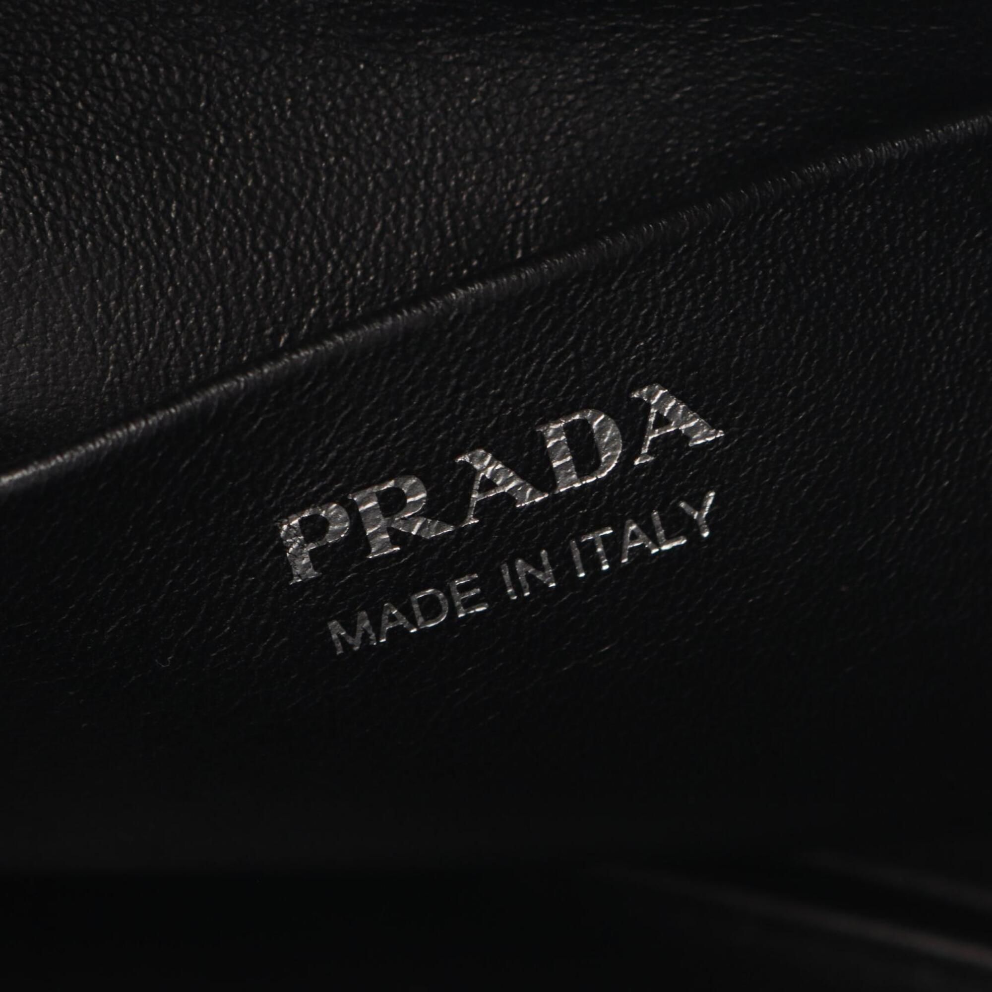 Leather Handbag (Pre-Owned) - Prada - Modalova