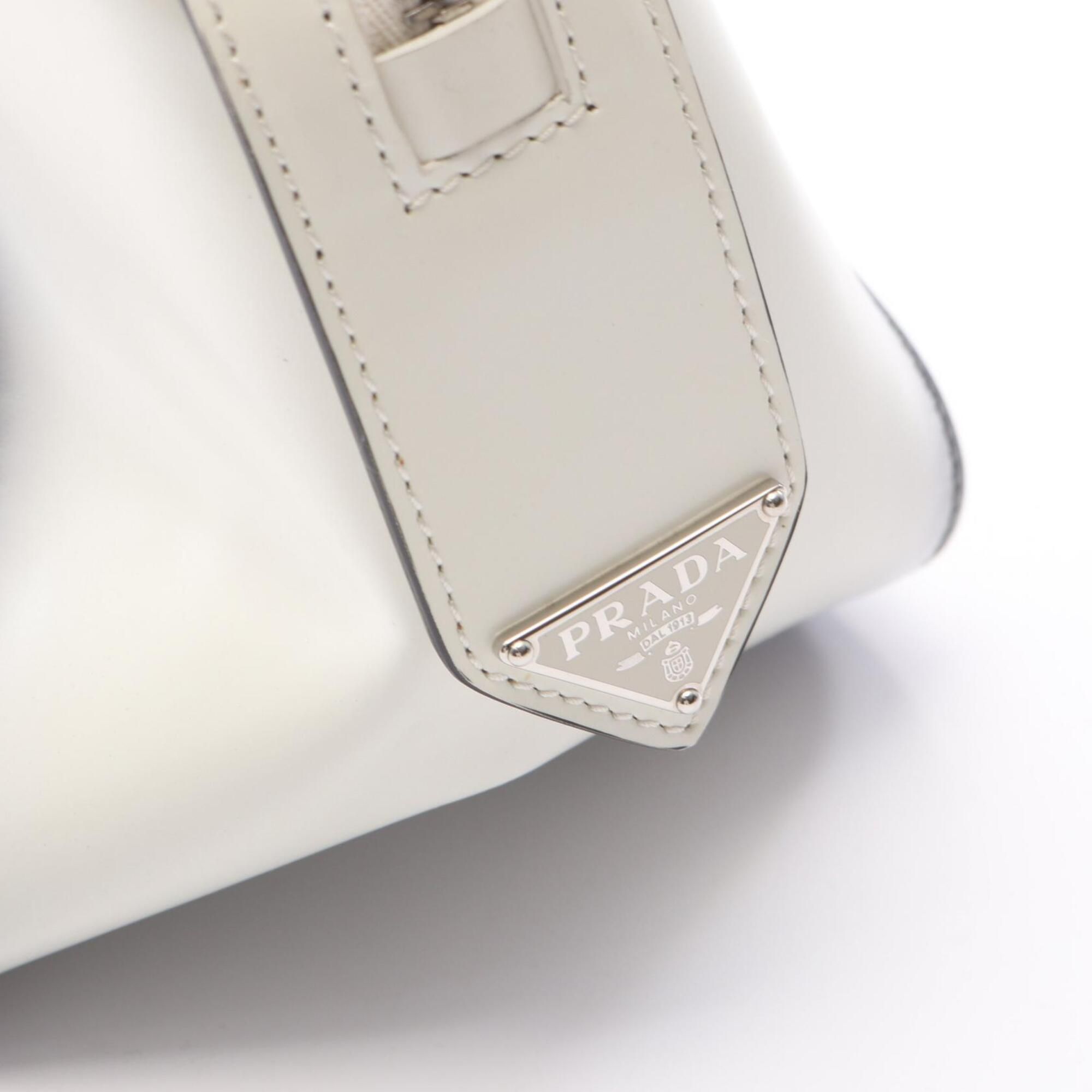 Leather Handbag (Pre-Owned) - Prada - Modalova