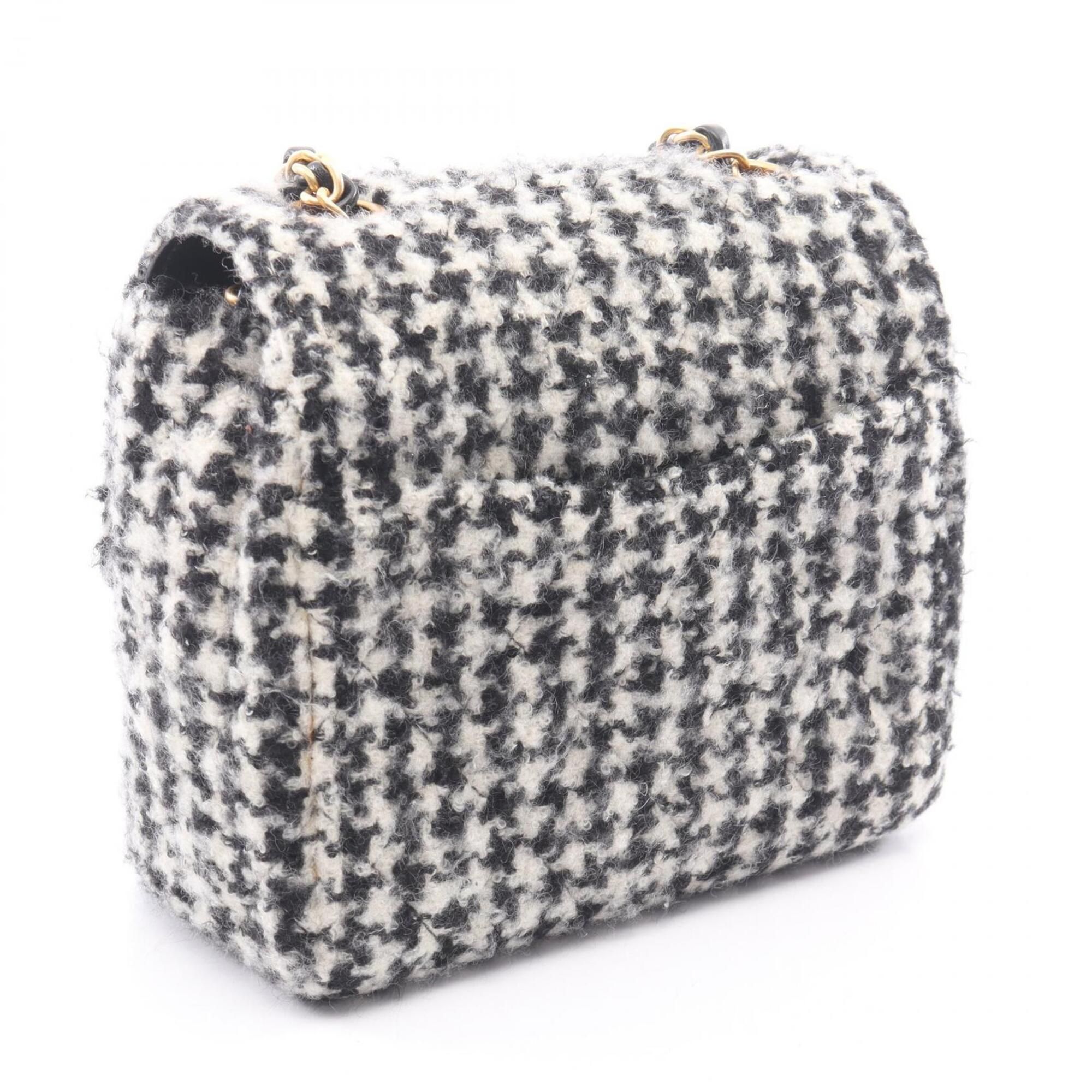 Fabric Handbag Shoulder Bag (Pre-Owned) - Chanel - Modalova