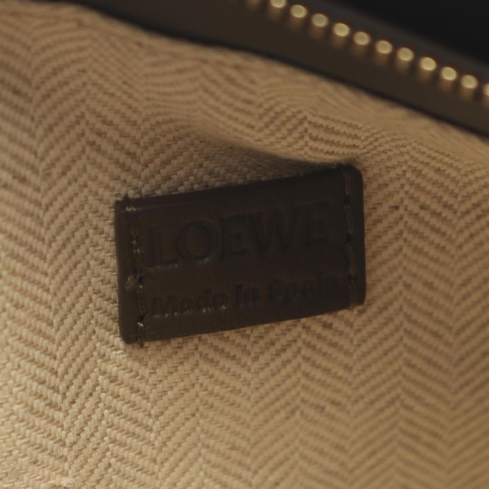 Leather Handbag (Pre-Owned) - Loewe - Modalova