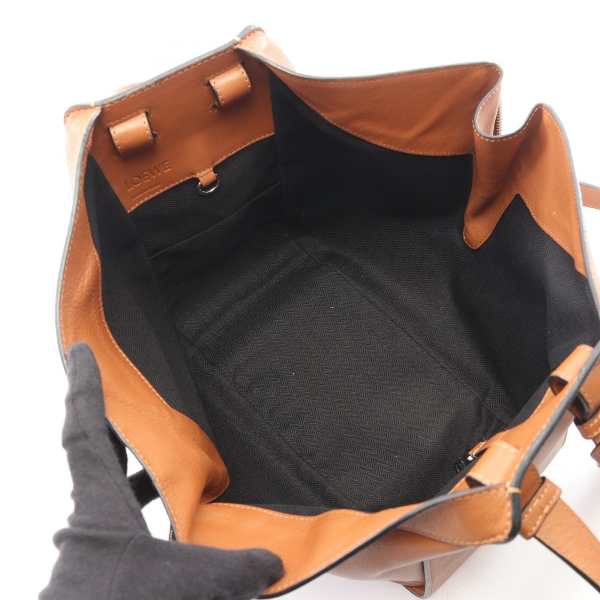 Leather Handbag (Pre-Owned) - Loewe - Modalova