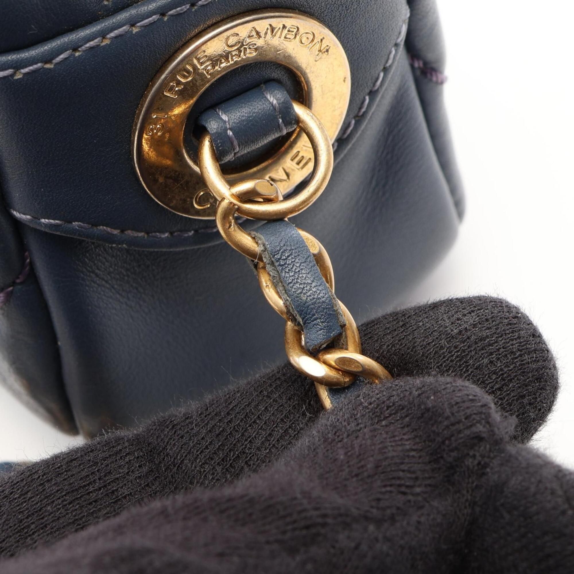 Leather Handbag Shoulder Bag (Pre-Owned) - Chanel - Modalova