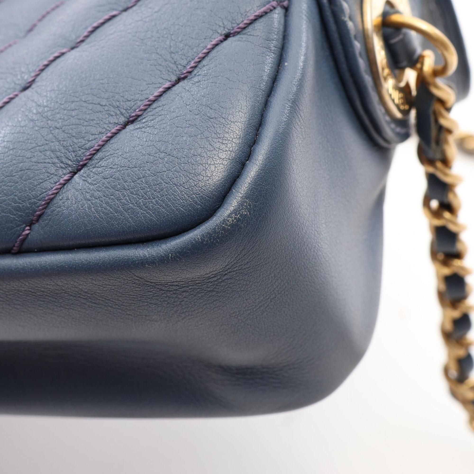 Leather Handbag Shoulder Bag (Pre-Owned) - Chanel - Modalova