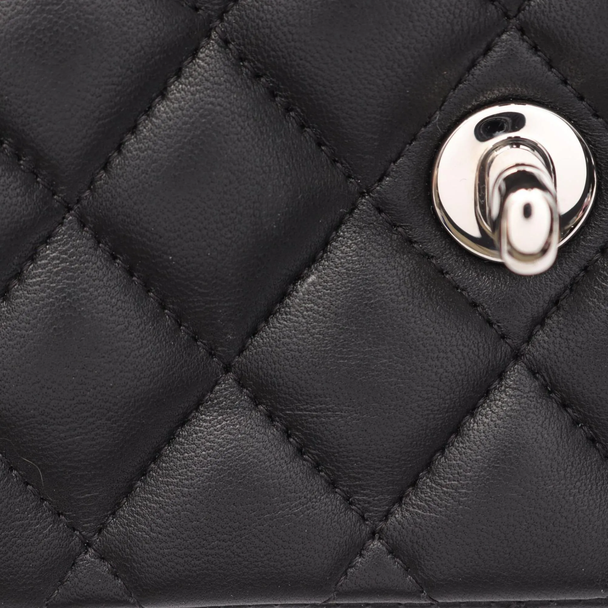 Leather Handbag Shoulder Bag (Pre-Owned) - Chanel - Modalova