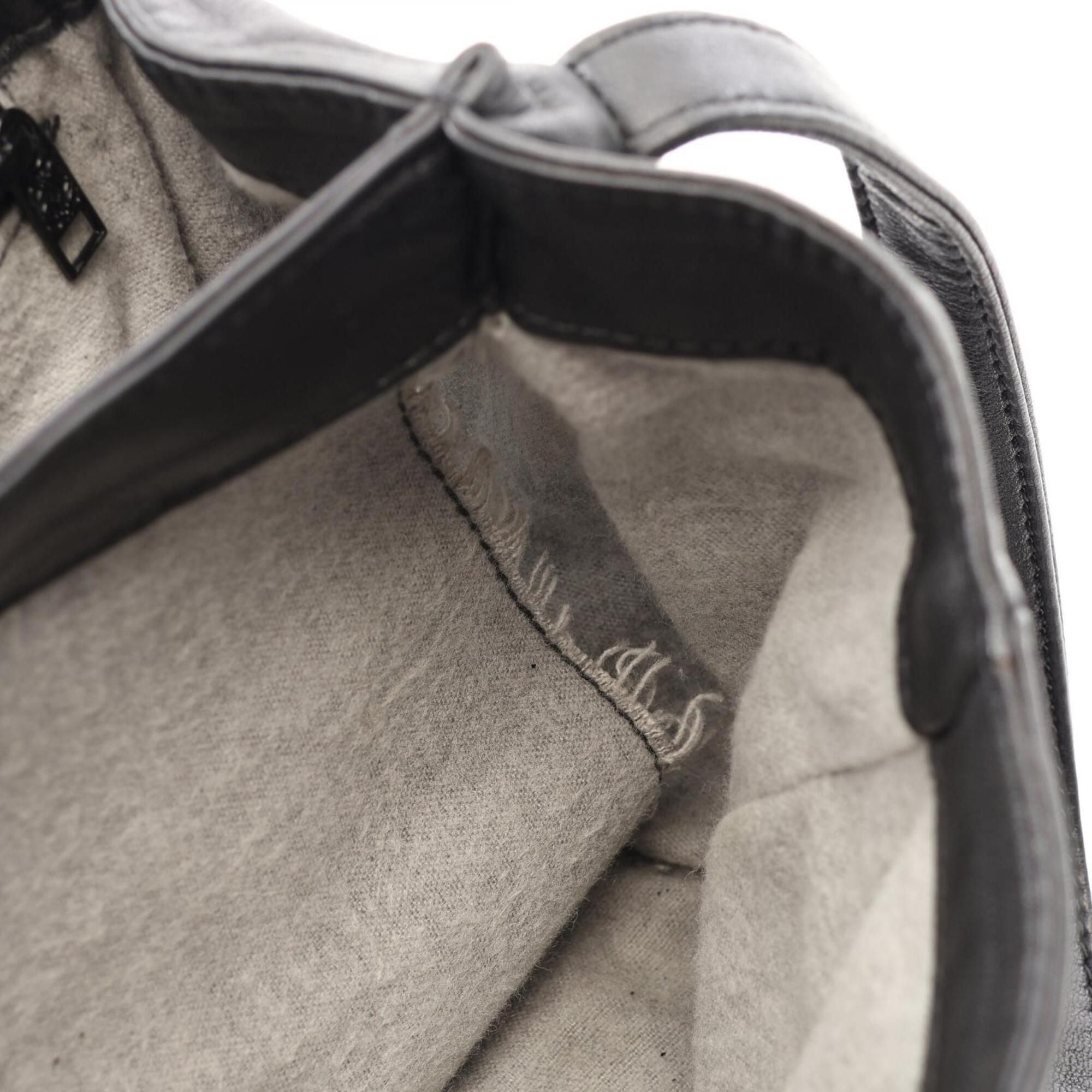 Leather Shoulder Bag (Pre-Owned) - Loewe - Modalova