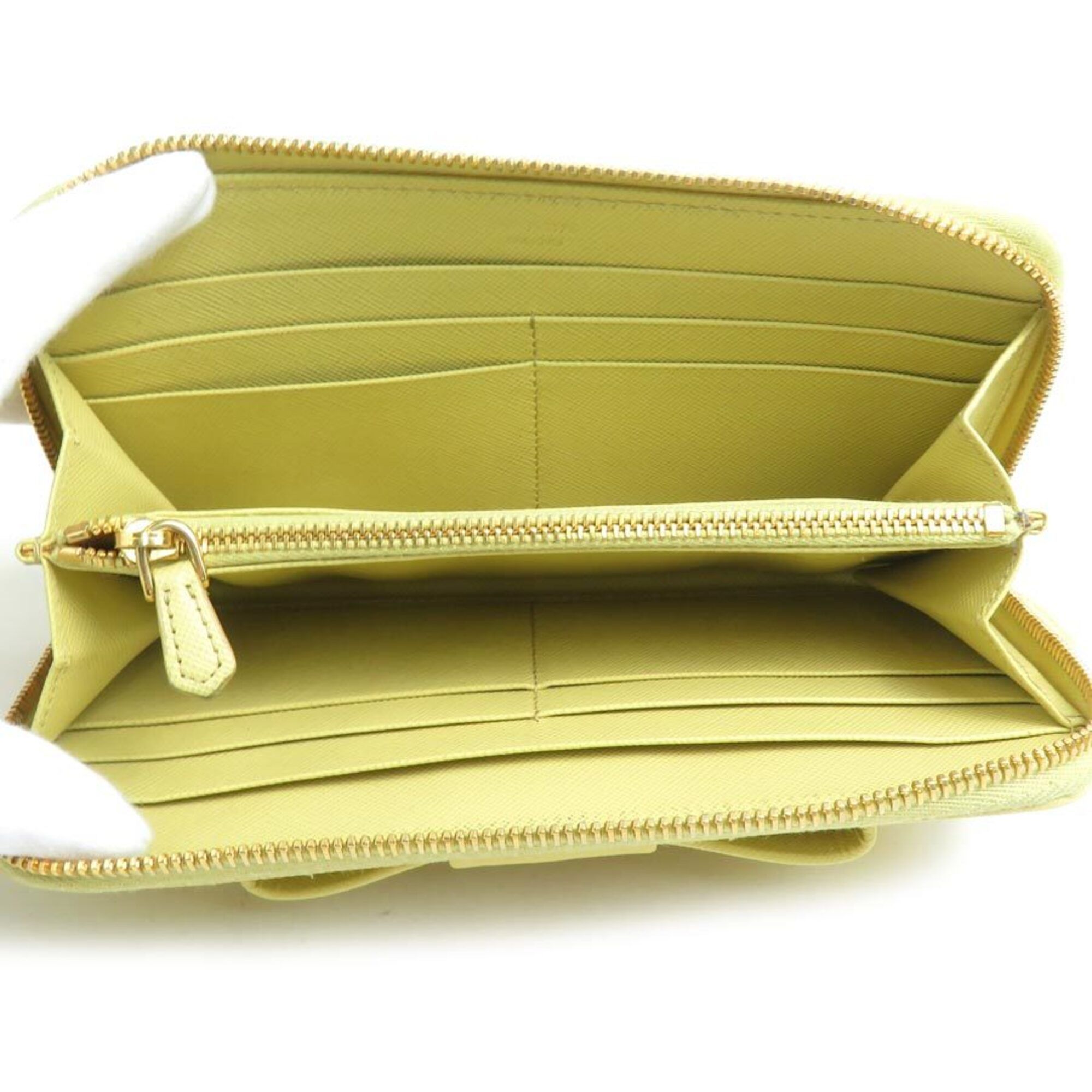Leather Long Wallet (Bi-Fold) (Pre-Owned) - Prada - Modalova