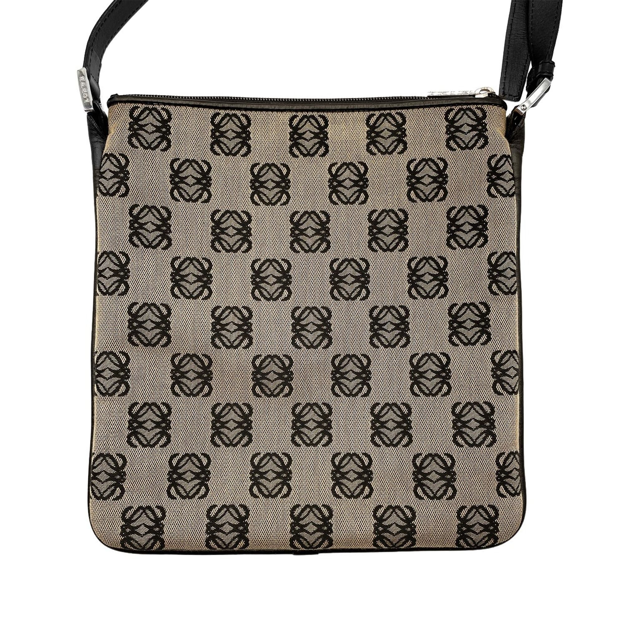 Canvas Shoulder Bag (Pre-Owned) - Loewe - Modalova