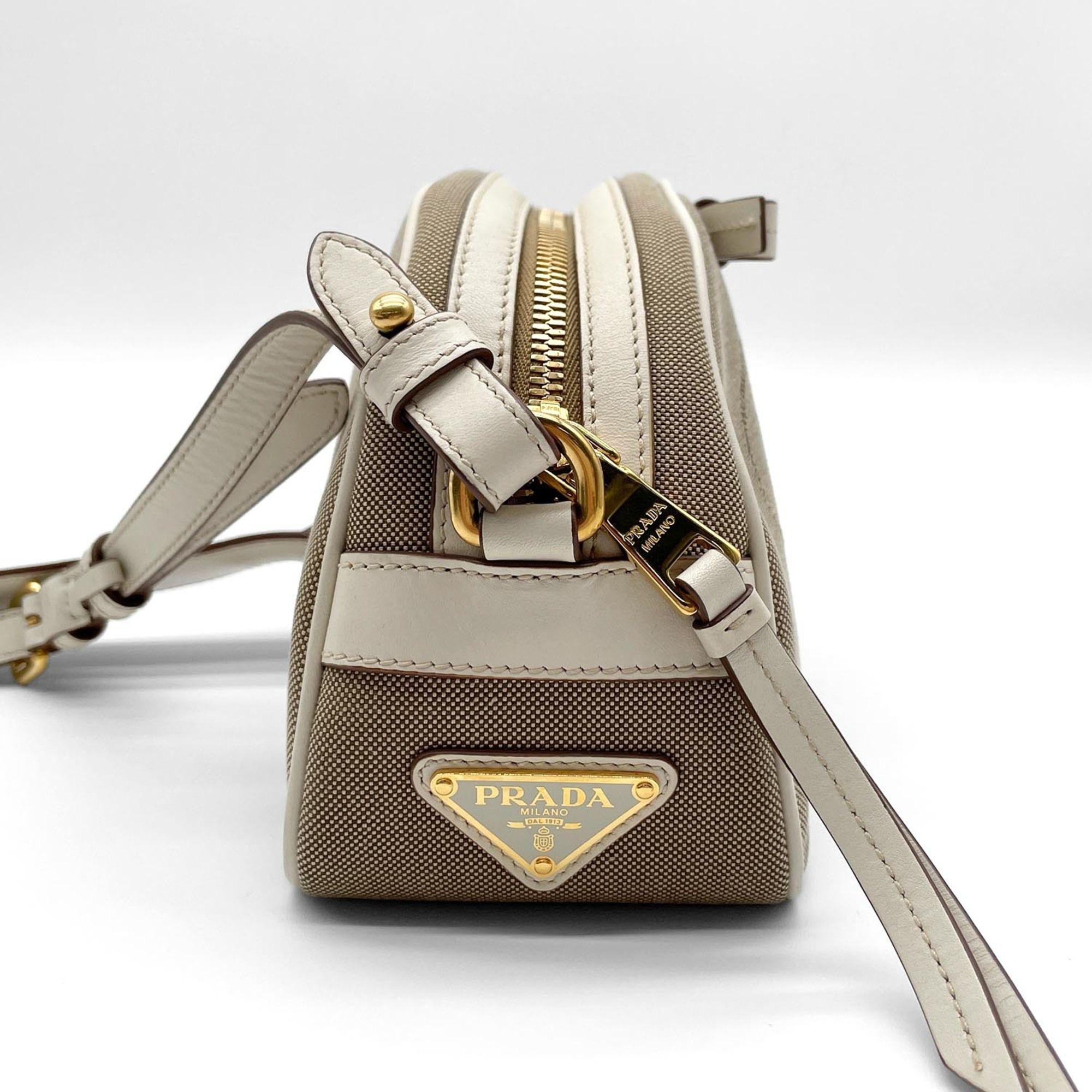 Canvas Leather Shoulder Bag (Pre-Owned) - Prada - Modalova