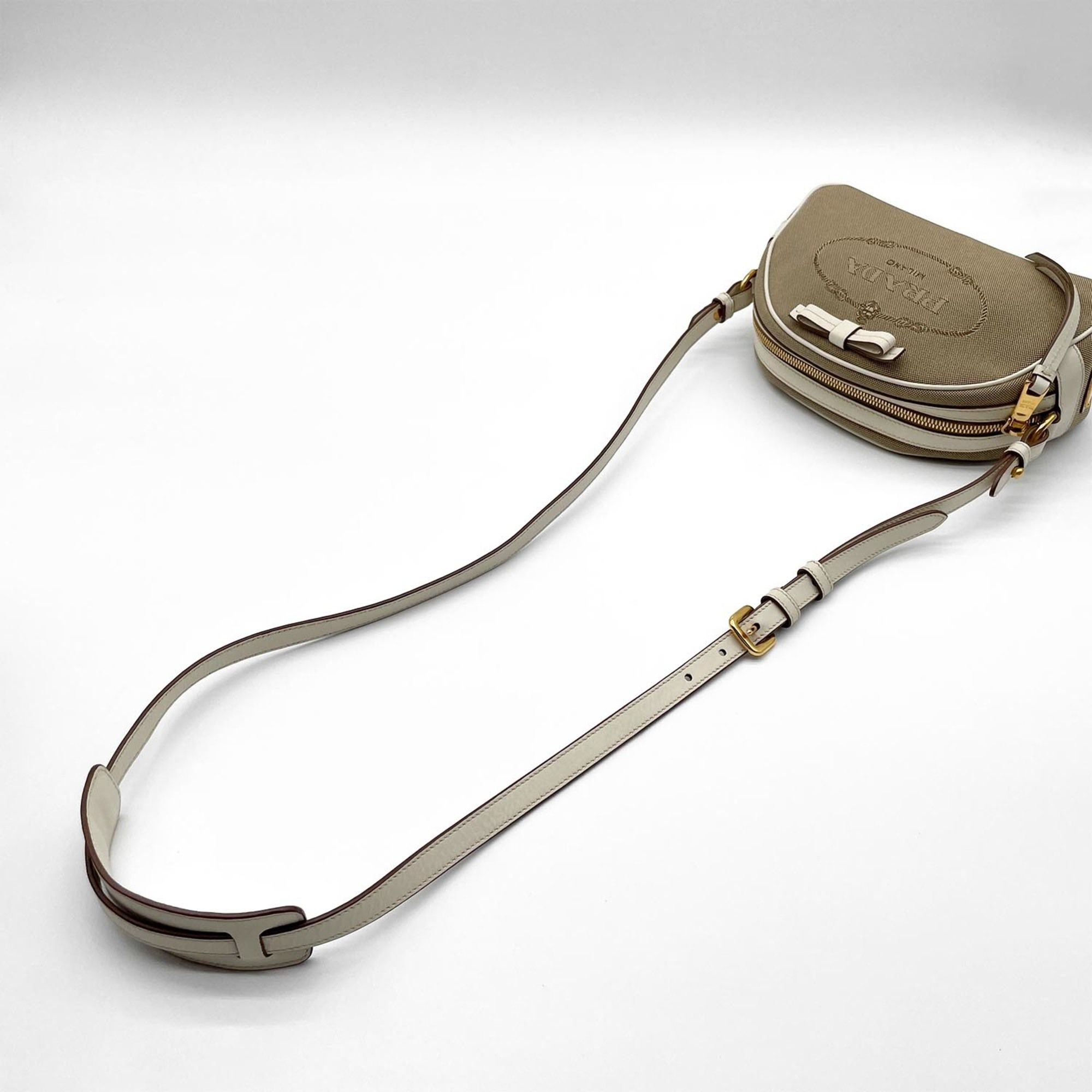 Canvas Leather Shoulder Bag (Pre-Owned) - Prada - Modalova